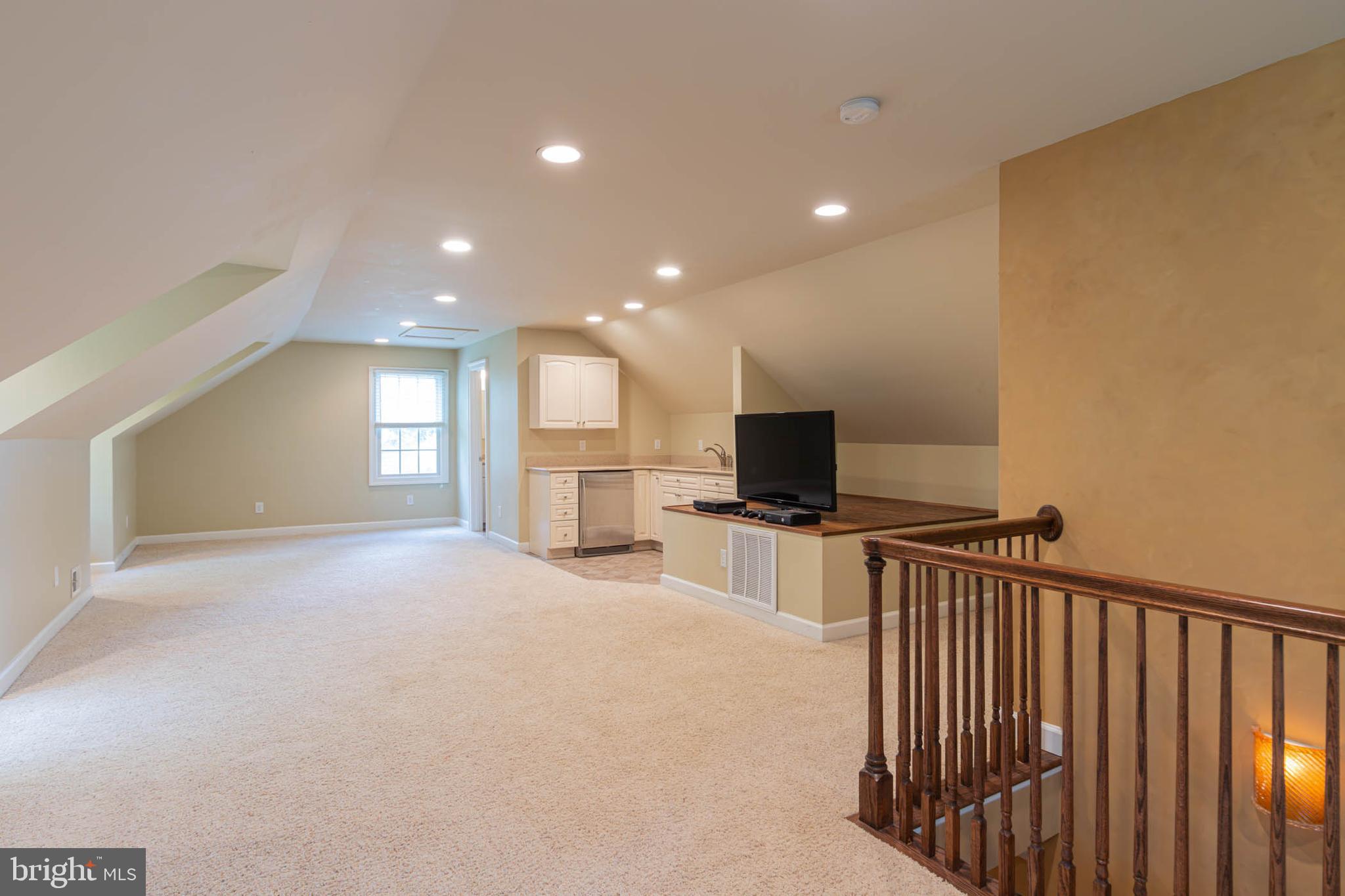 CHAPEL HILL - Residential