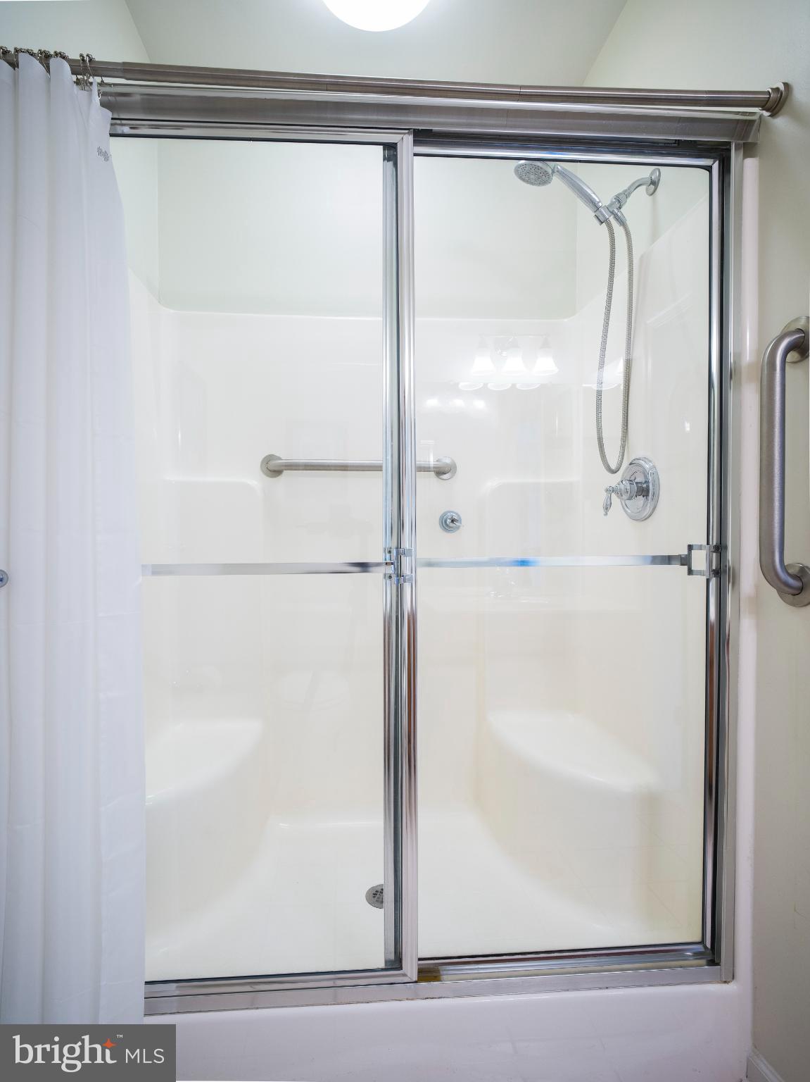 TRAD AT RIDLEY CREEK - Residential