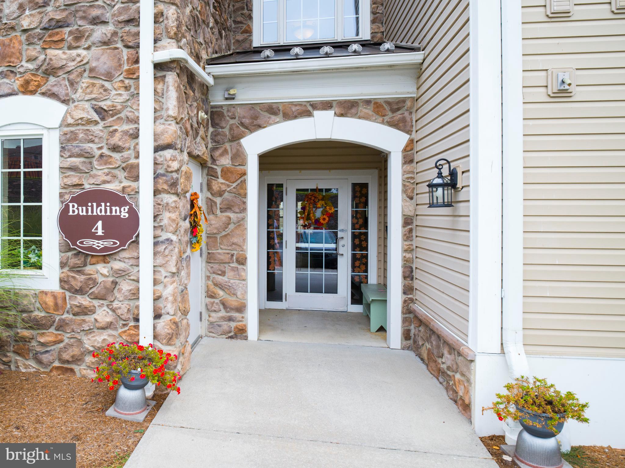 TRAD AT RIDLEY CREEK - Residential