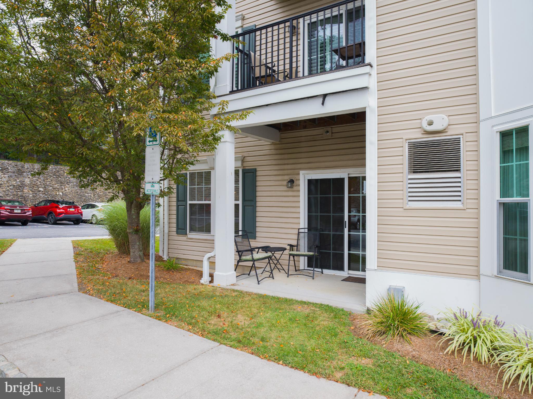 TRAD AT RIDLEY CREEK - Residential