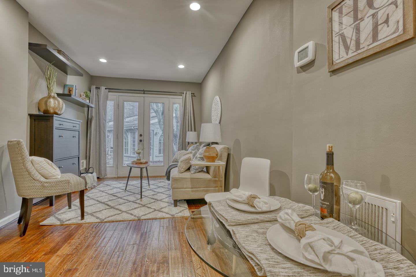 SETON HILL - Residential Lease