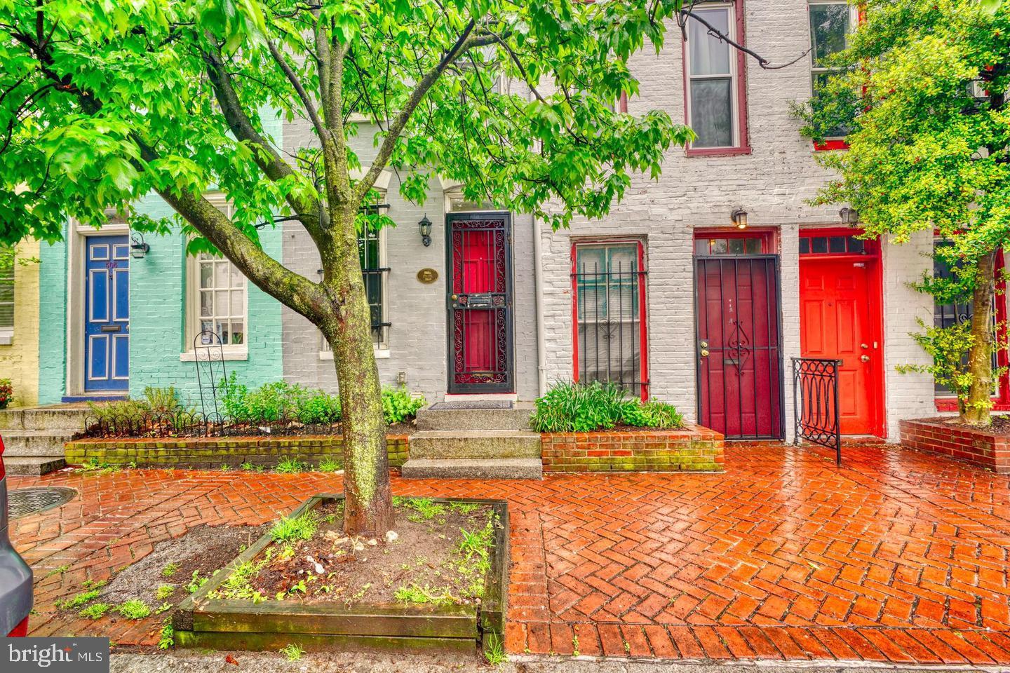 Welcome to this charming 2-bedroom, 2 full bathroom townhouse located in the historic Seton Hill neighborhood of Baltimore, MD. As you step inside, you'll be greeted by the warm glow of natural light reflecting off the gleaming hardwood floors. The kitchen boasts a beautiful farmhouse sink and plenty of cabinet space for all your culinary needs.
With its prime location in one of Baltimore's most sought-after neighborhoods, this townhouse offers both convenience and tranquility. Don't miss out on this opportunity to own a piece of history in Seton Hill. Schedule a showing today and make this house your new home sweet home!
$1,000 towards buyer's CLOSING COSTS OR to REDUCE interest RATE with ratified contract by 2/14/25