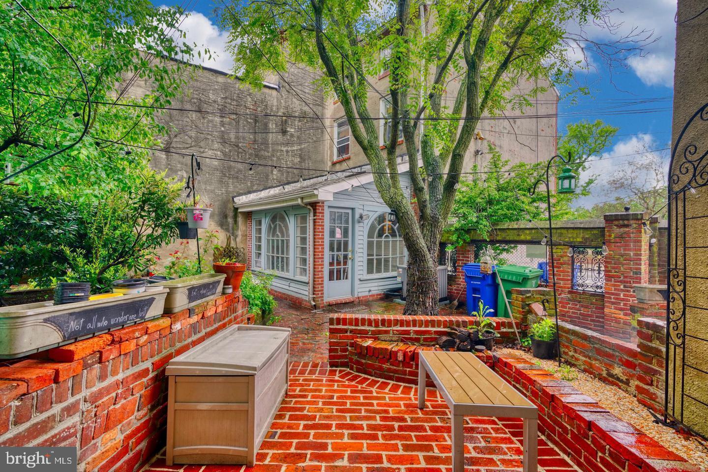 SETON HILL - Residential Lease