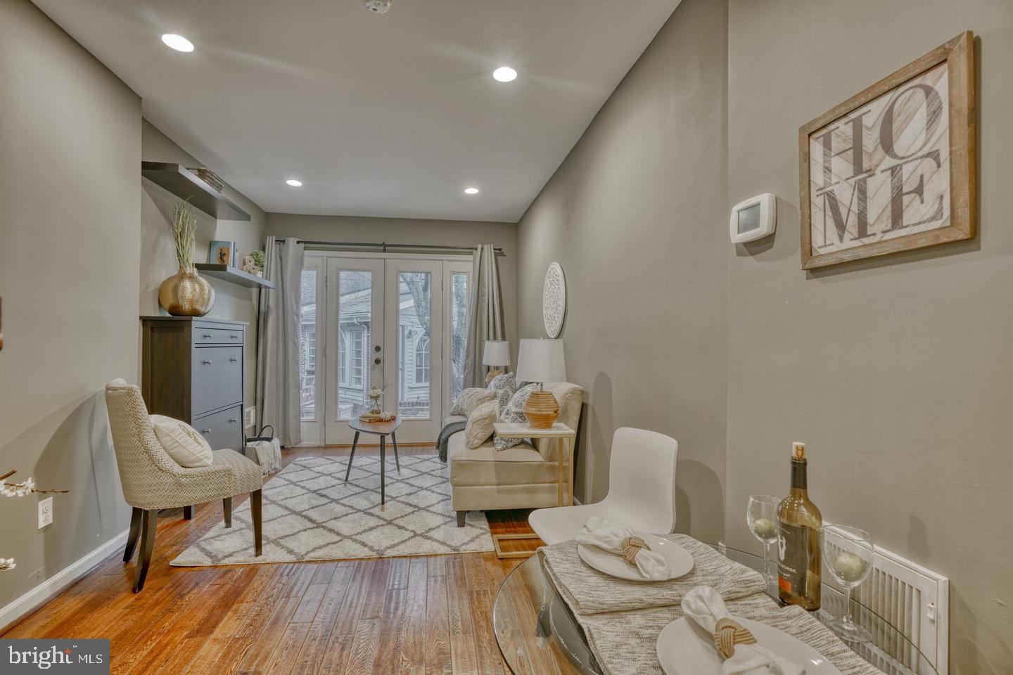 SETON HILL - Residential Lease