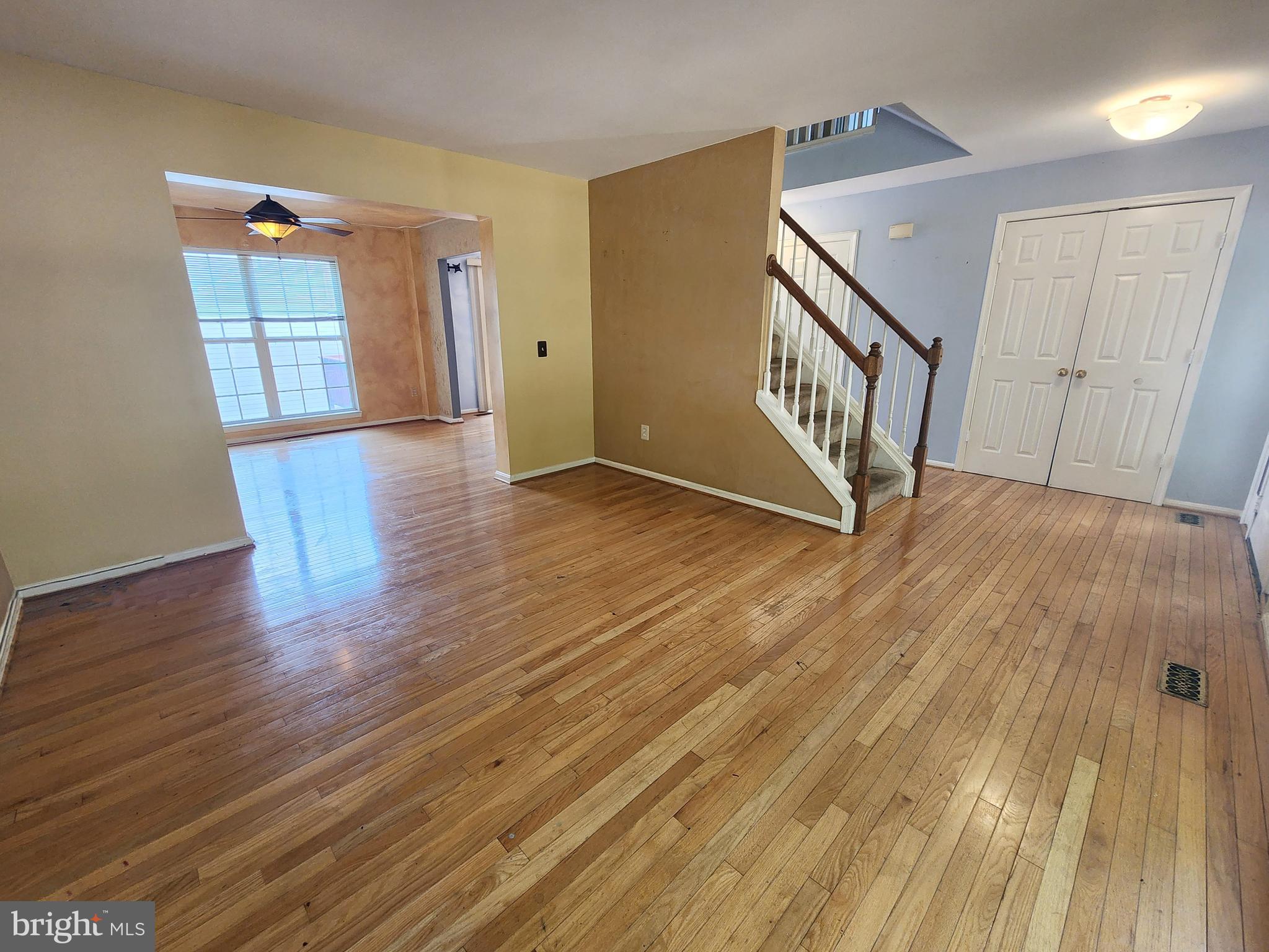 ROLLING RIDGE - Residential