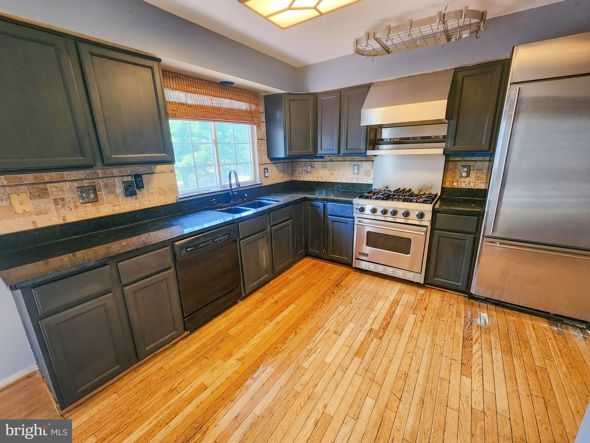 ROLLING RIDGE - Residential