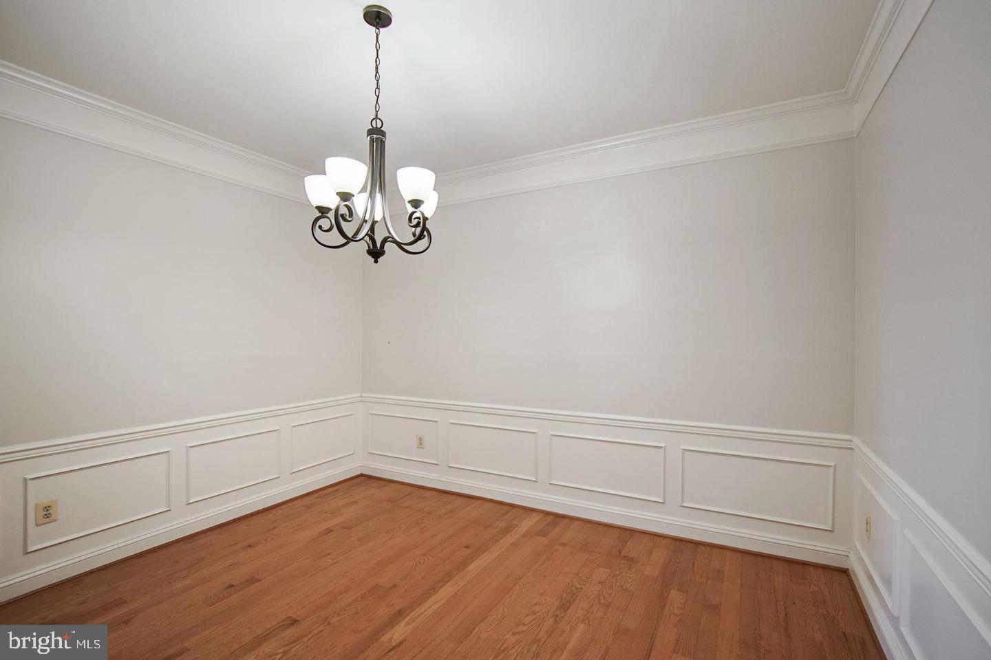 TOWNHOMES OF TIMBERLAND - Residential Lease