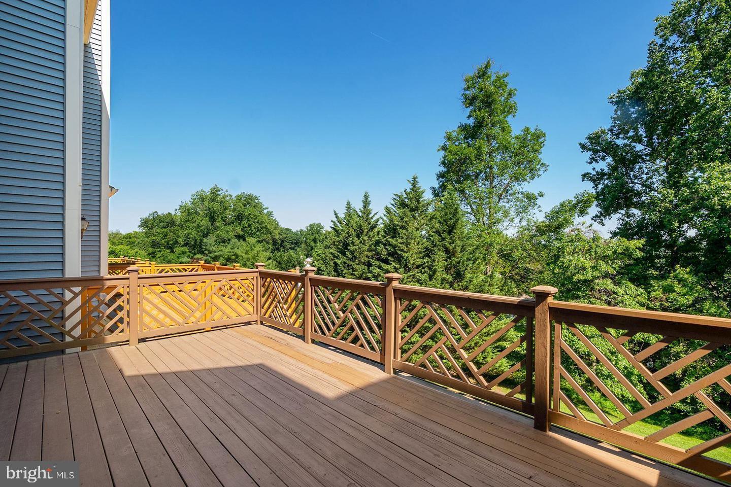 TOWNHOMES OF TIMBERLAND - Residential Lease