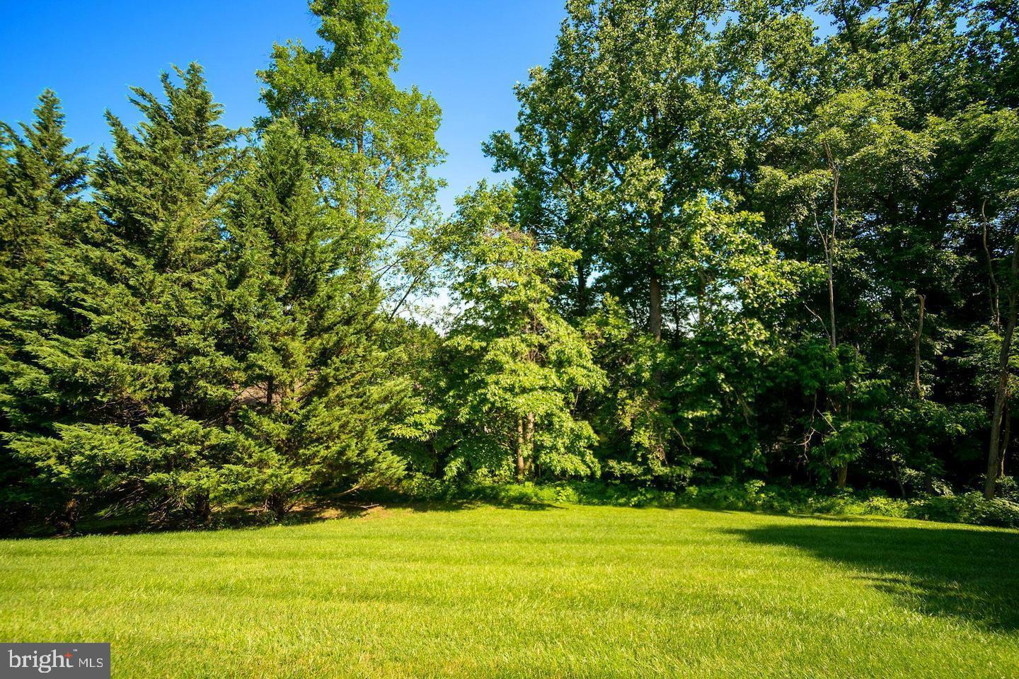 TOWNHOMES OF TIMBERLAND - Residential Lease