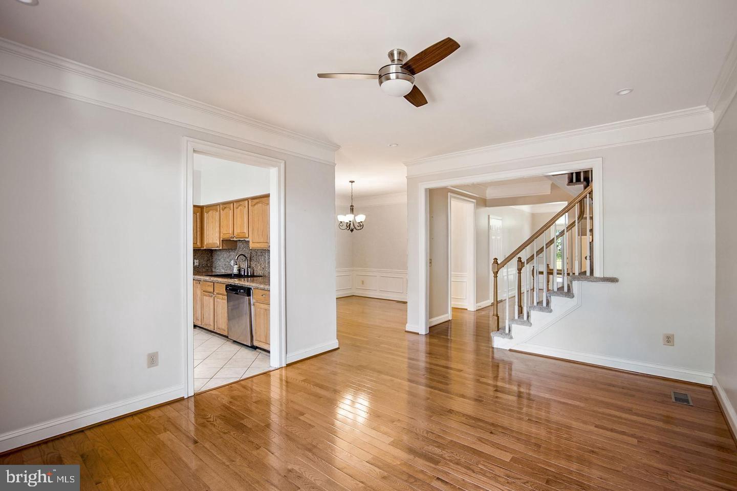 TOWNHOMES OF TIMBERLAND - Residential Lease