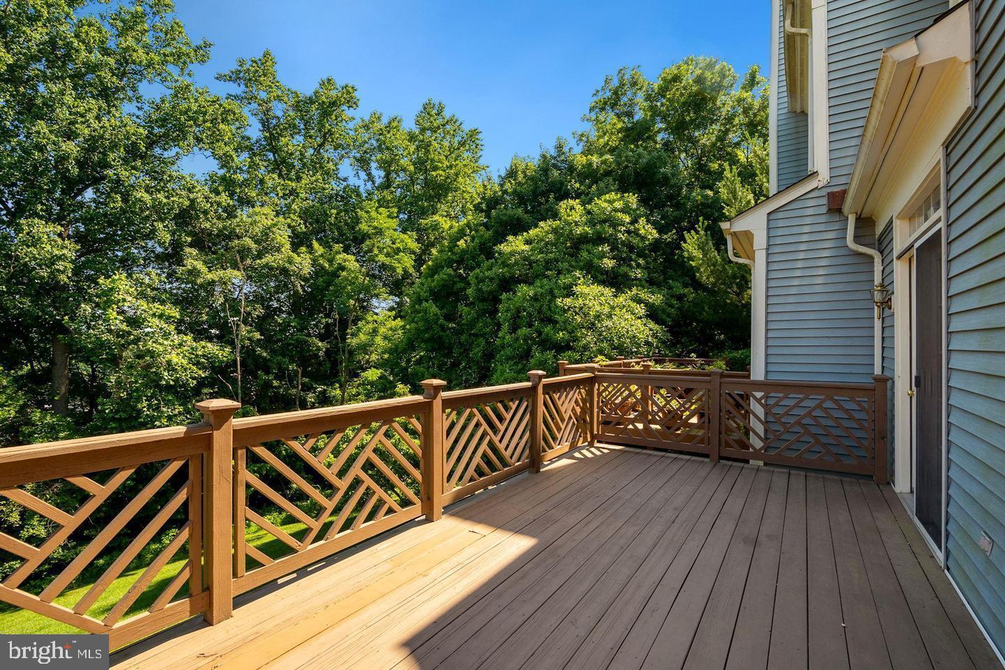 TOWNHOMES OF TIMBERLAND - Residential Lease