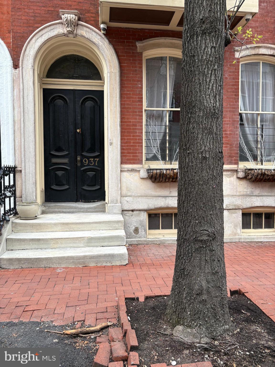 WASHINGTON SQ WEST - Residential Lease