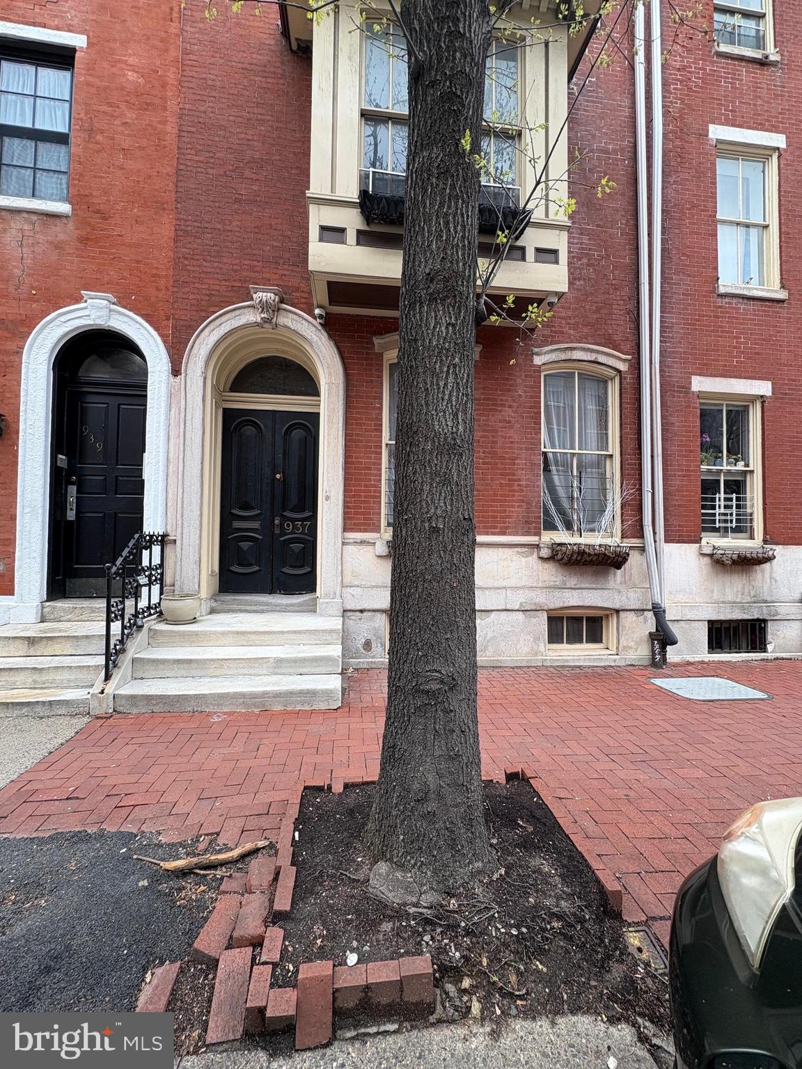 WASHINGTON SQ WEST - Residential Lease