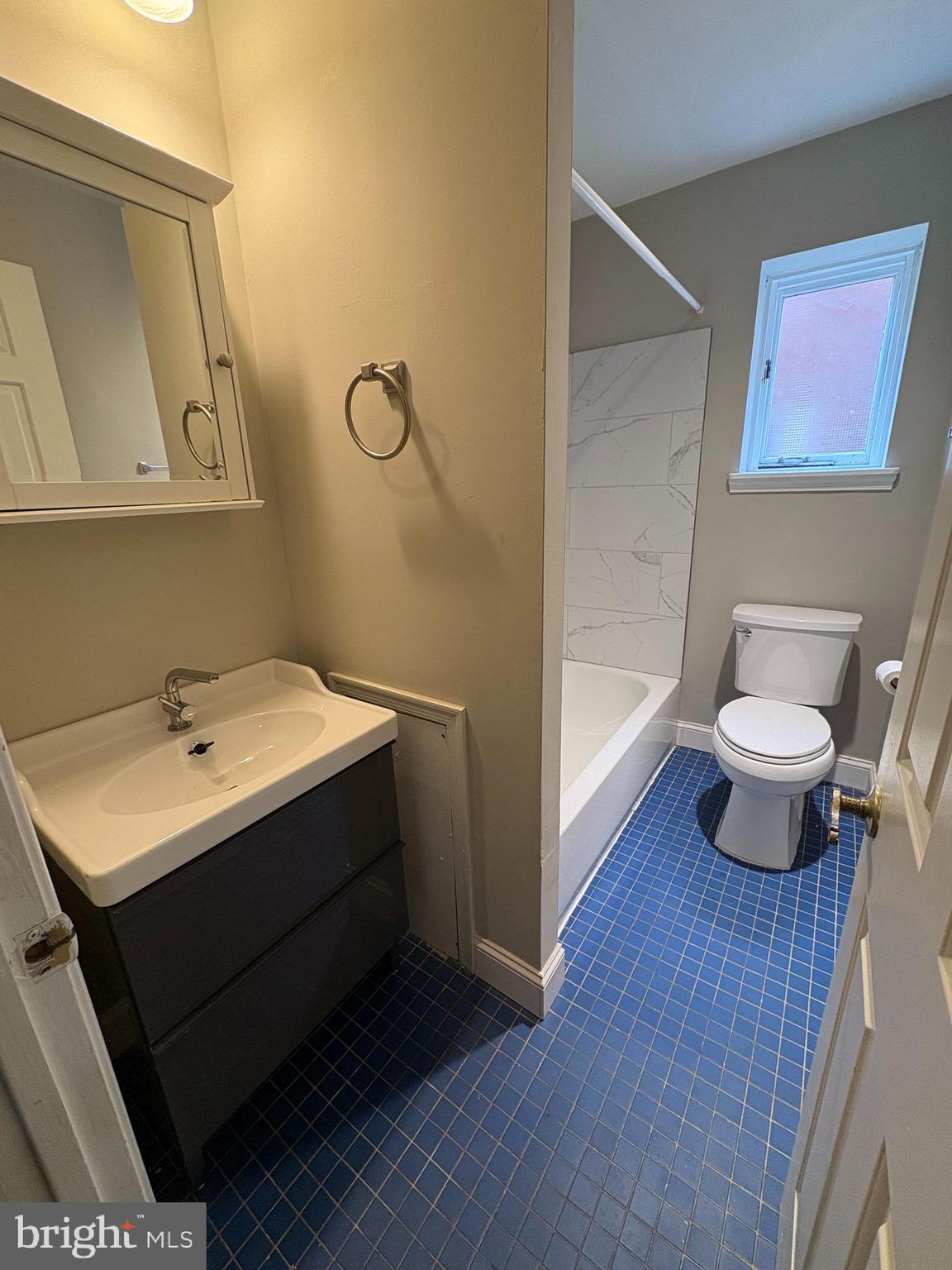 WASHINGTON SQ WEST - Residential Lease