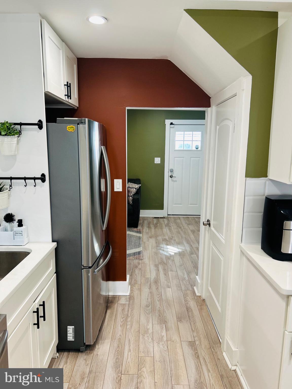 REGULARS - Residential