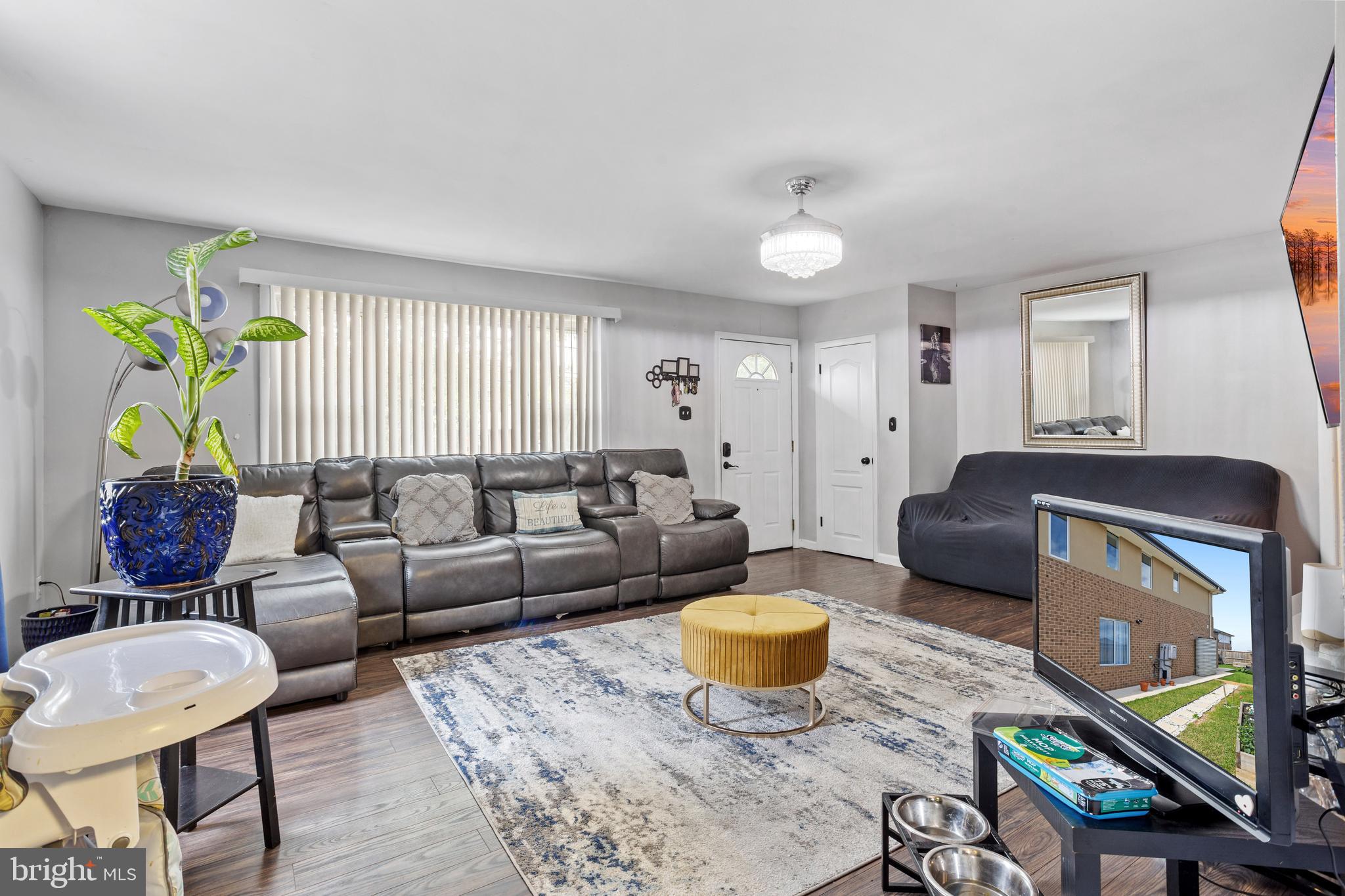 1408 HILLSIDE TERRACE