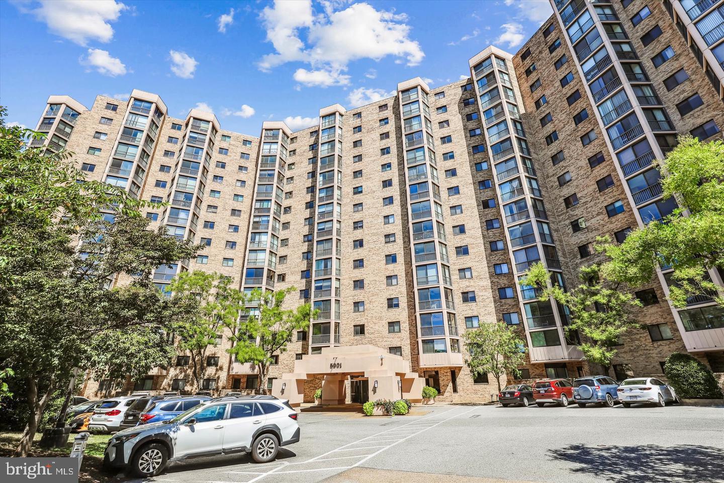 5901 MOUNT EAGLE DRIVE 104