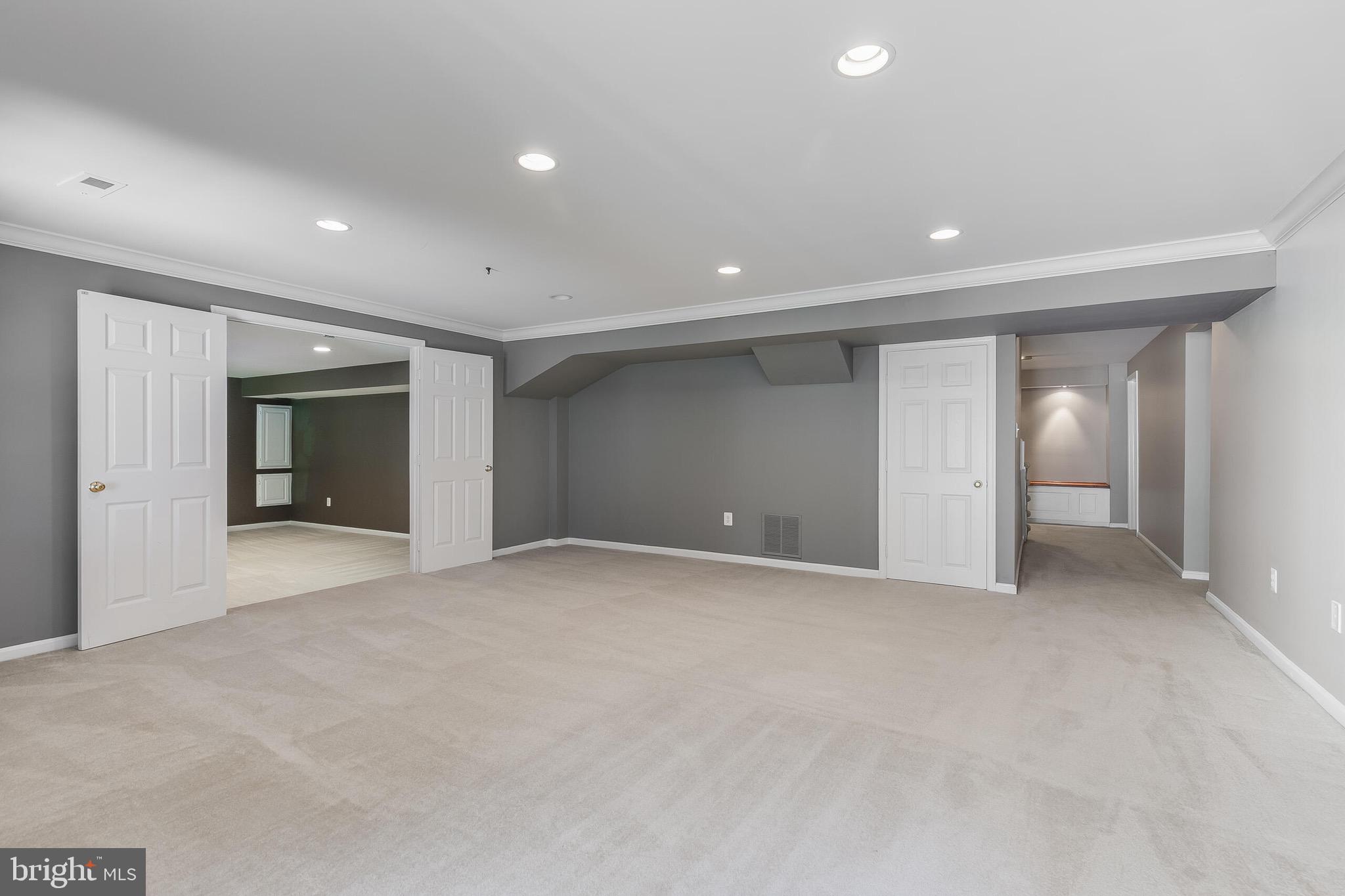 DONOVANS RIDGE - Residential