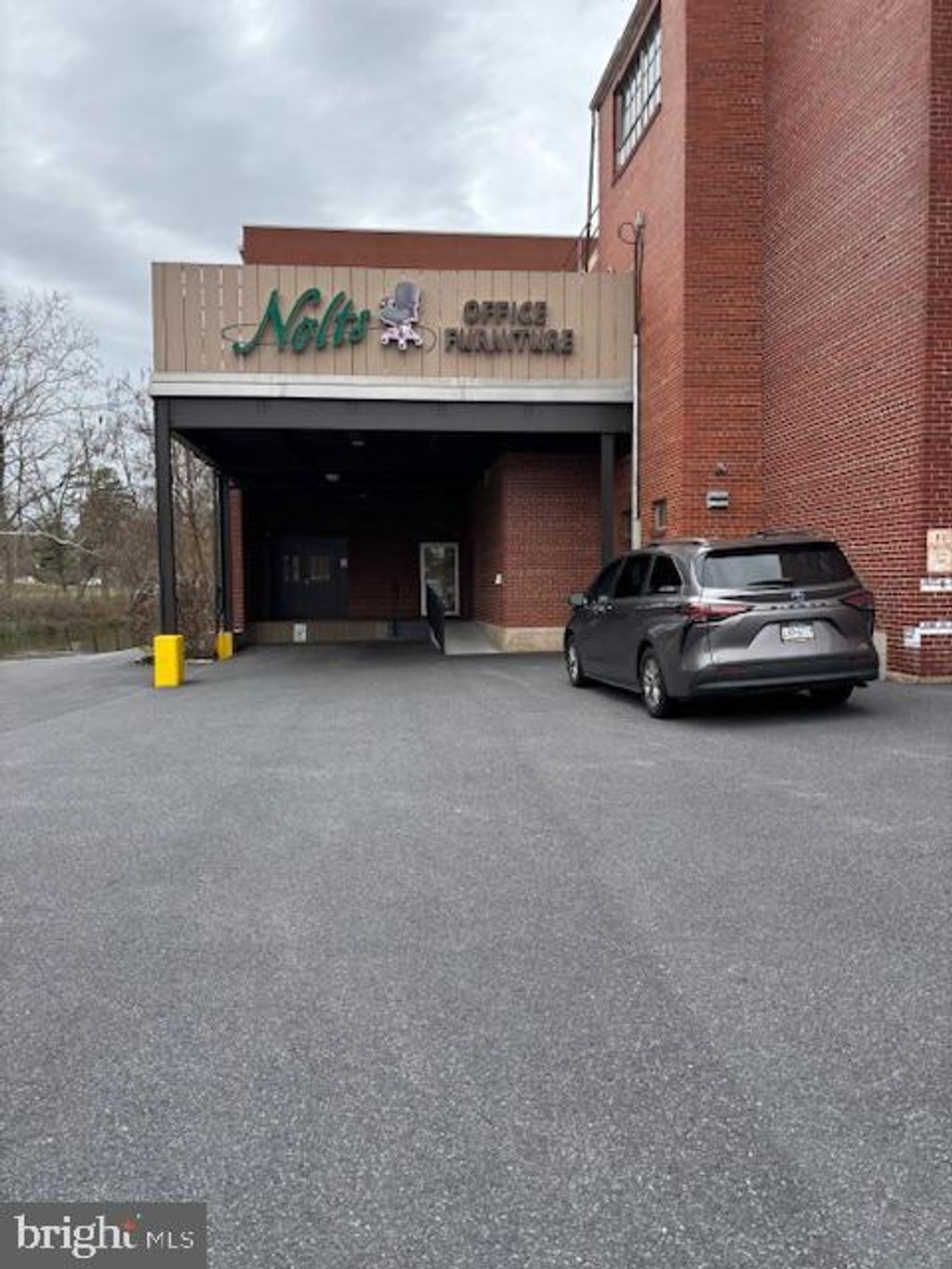 Photo of 400 W Main Street, EPHRATA, PA 17522 (MLS # PALA2085944)