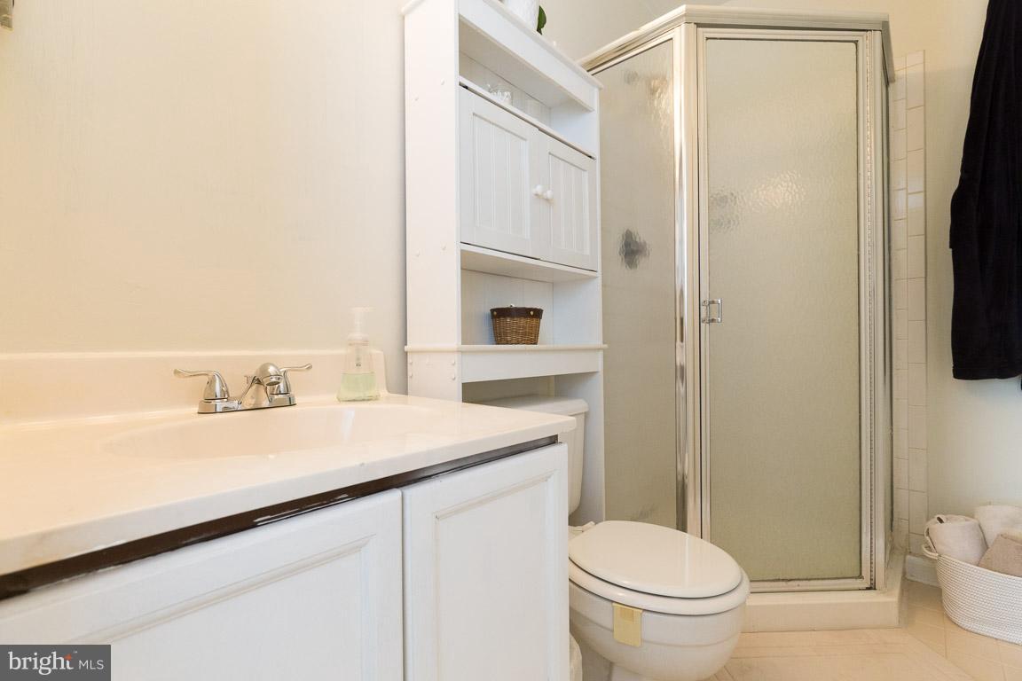 LONGSTREET COMMONS - Residential