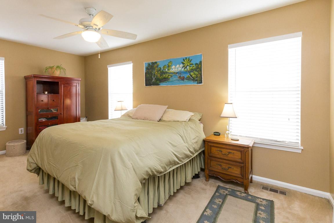 LONGSTREET COMMONS - Residential