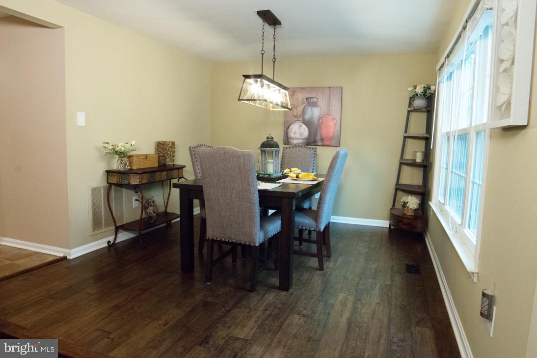 ASHBURN FARM - Residential