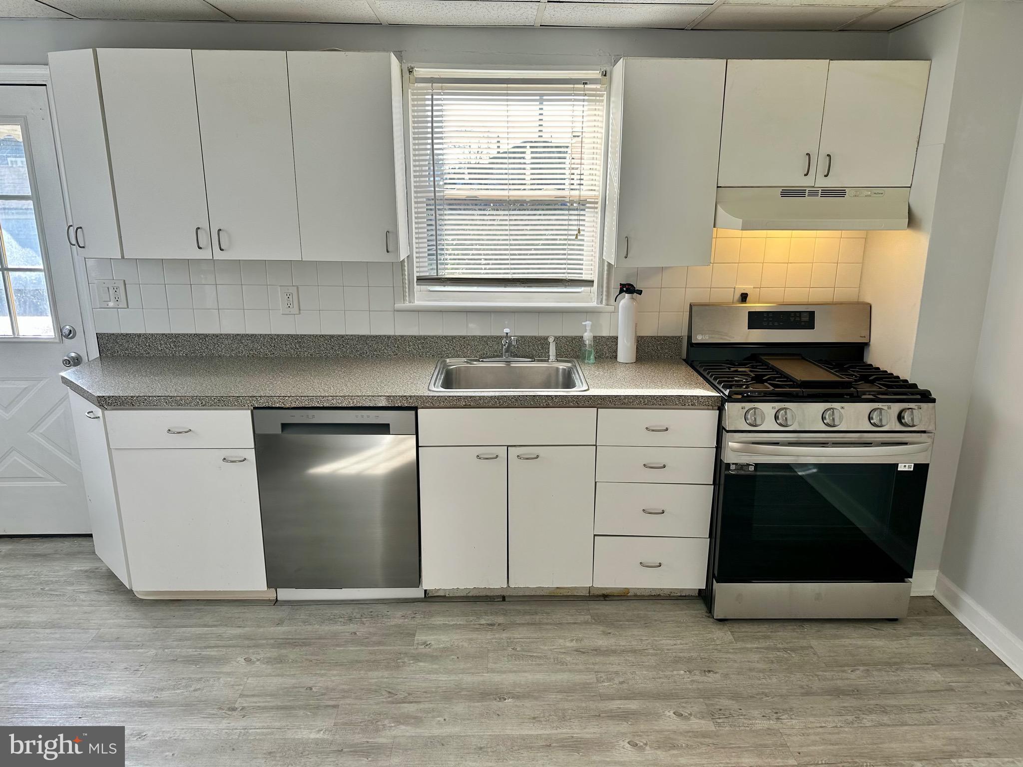 PROSPECT PARK - Residential Lease