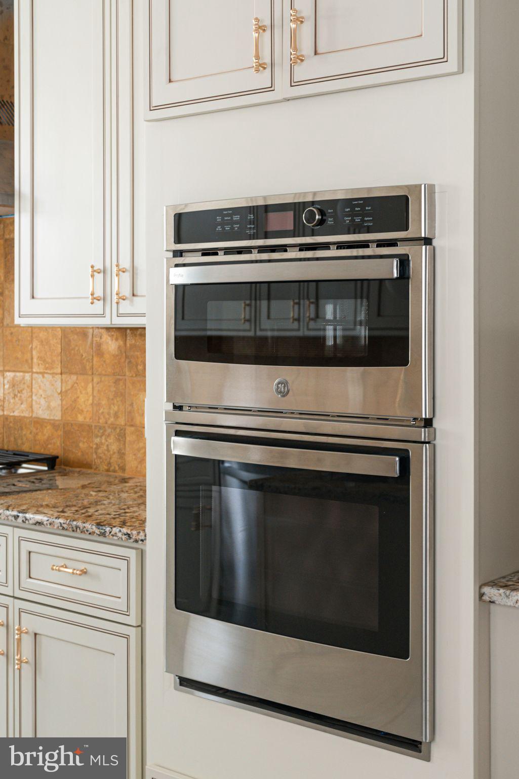 UNIVERSITY CITY - Residential