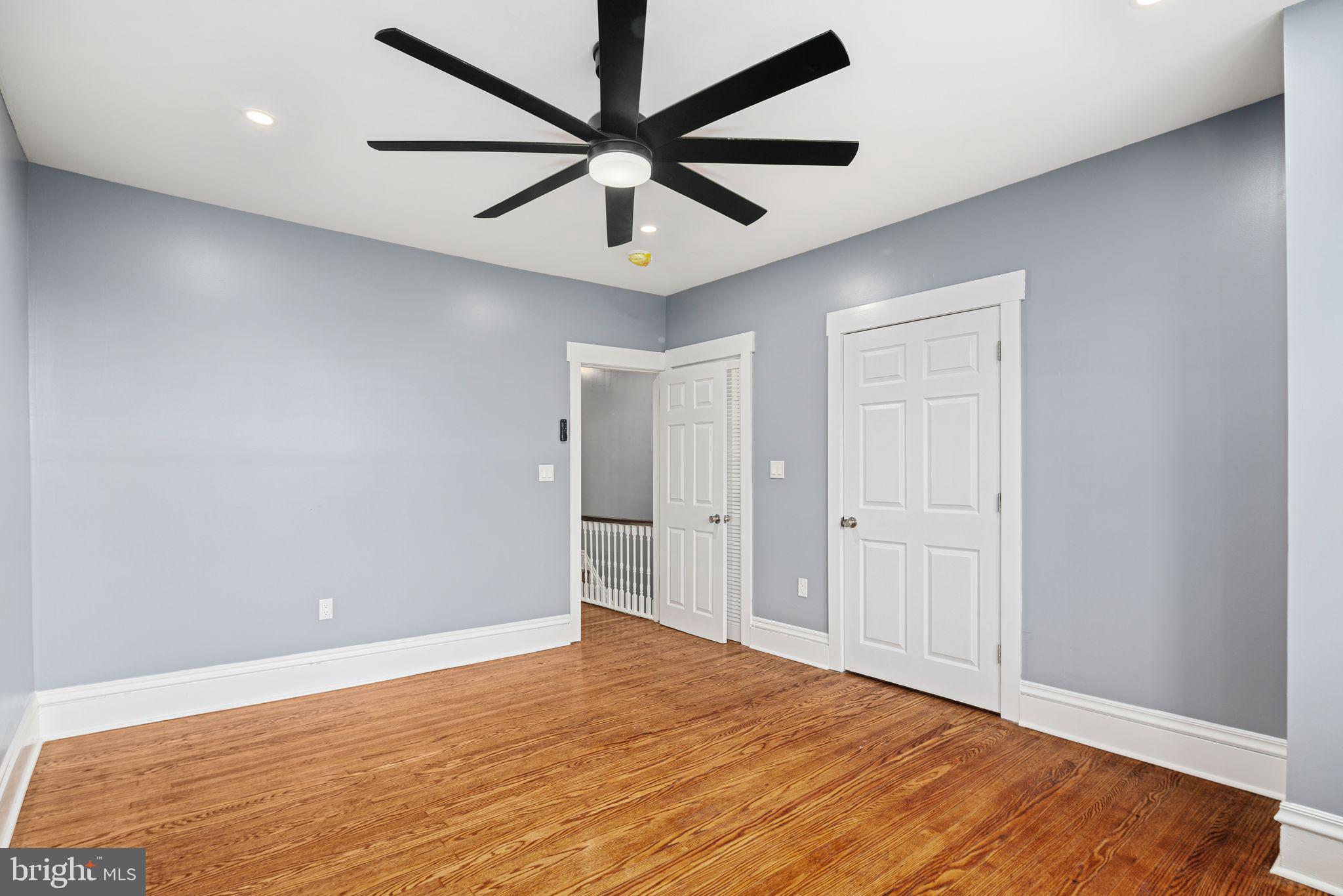 UNIVERSITY CITY - Residential