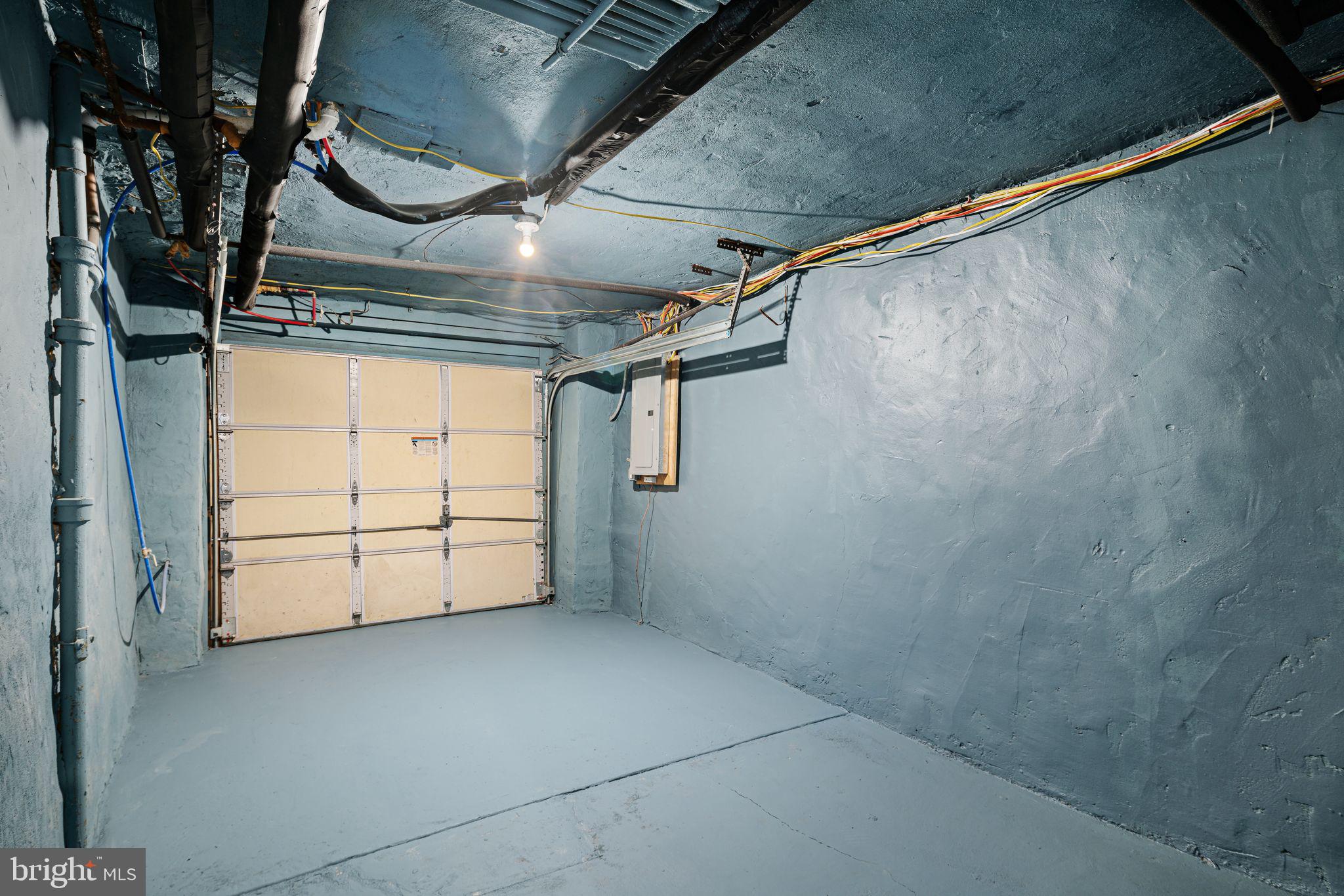 UNIVERSITY CITY - Residential