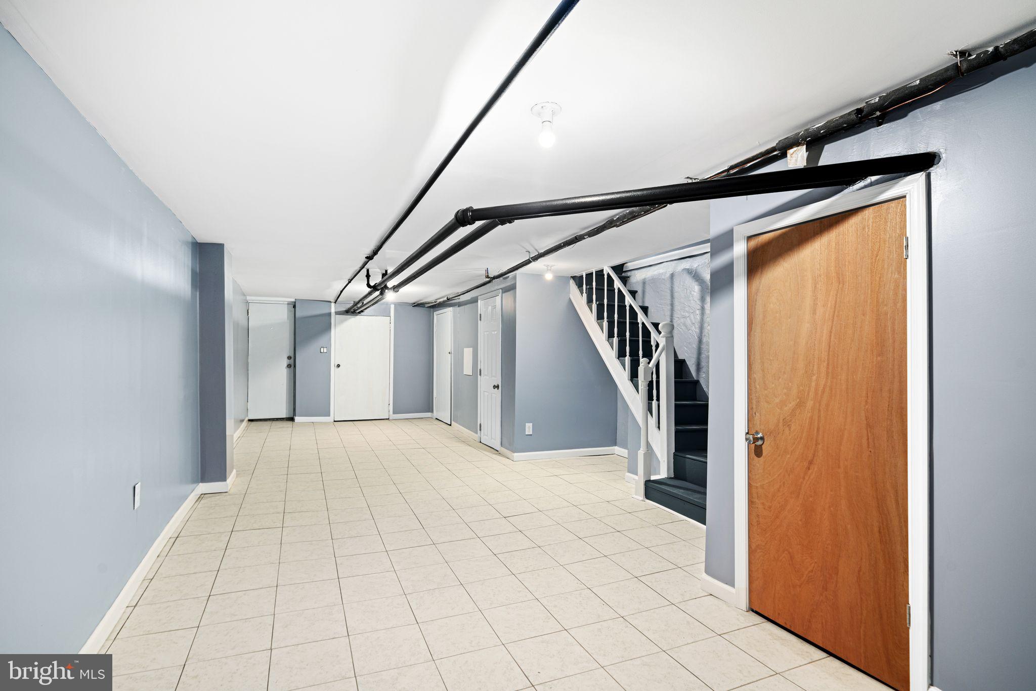 UNIVERSITY CITY - Residential