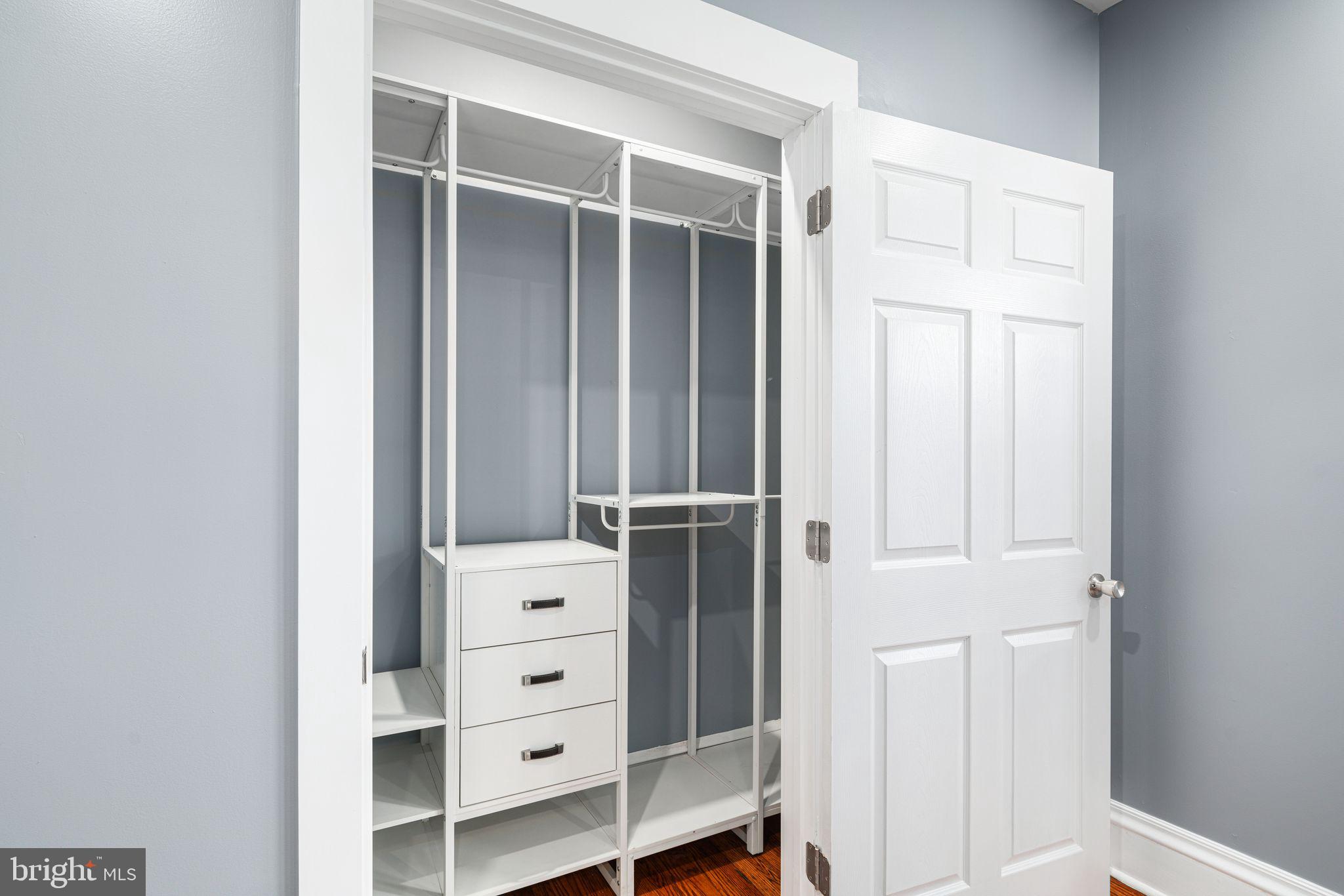 UNIVERSITY CITY - Residential