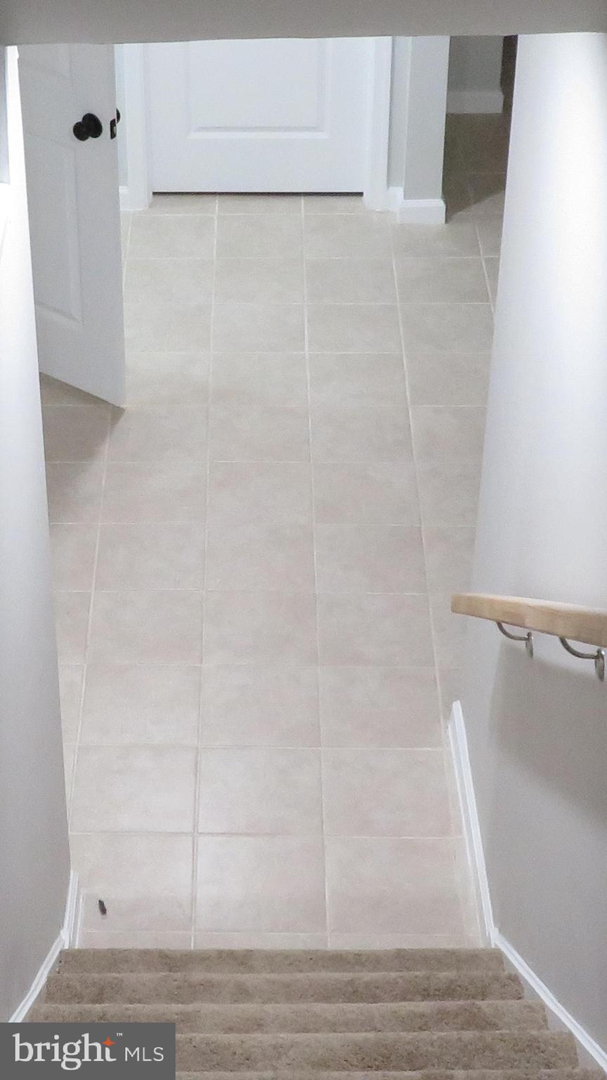 NEW CARROLLTON - Residential