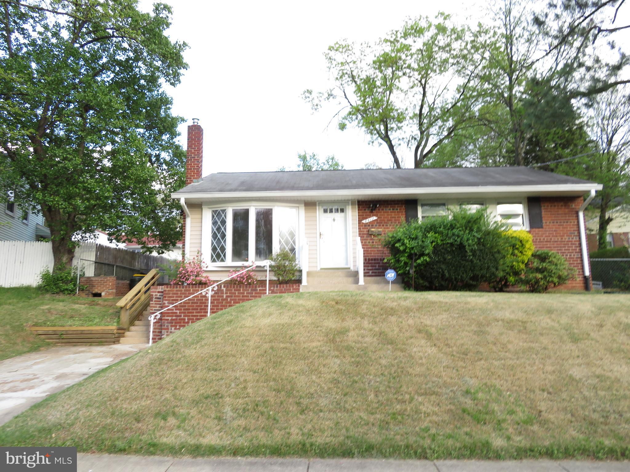 NEW CARROLLTON - Residential