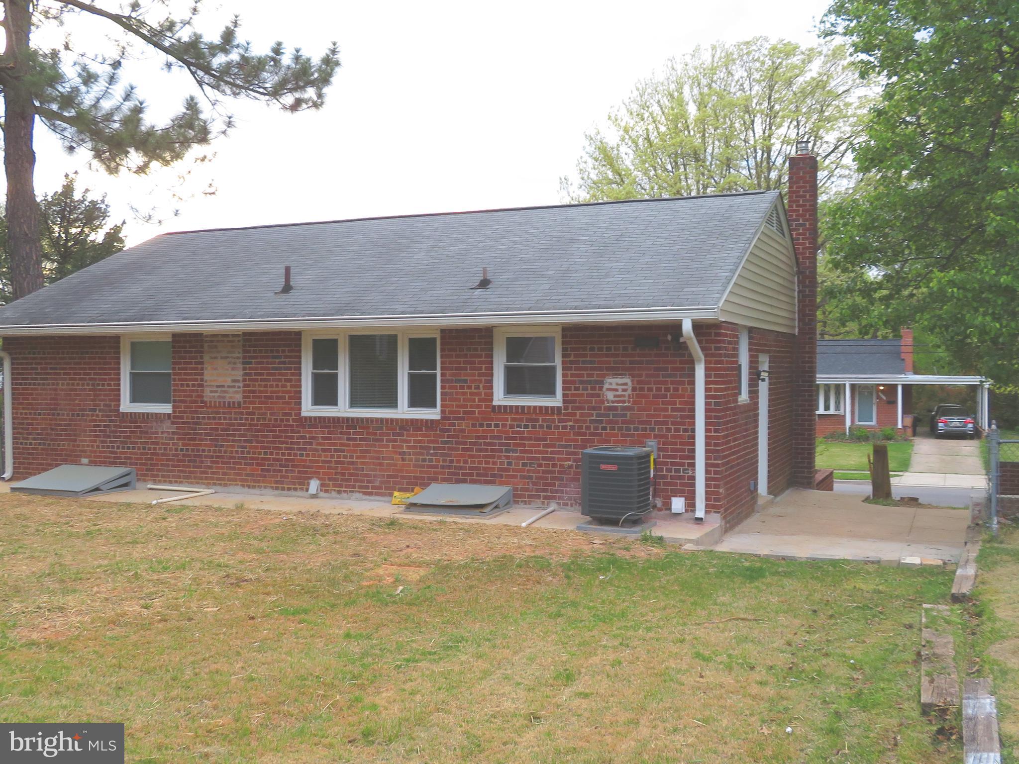 NEW CARROLLTON - Residential