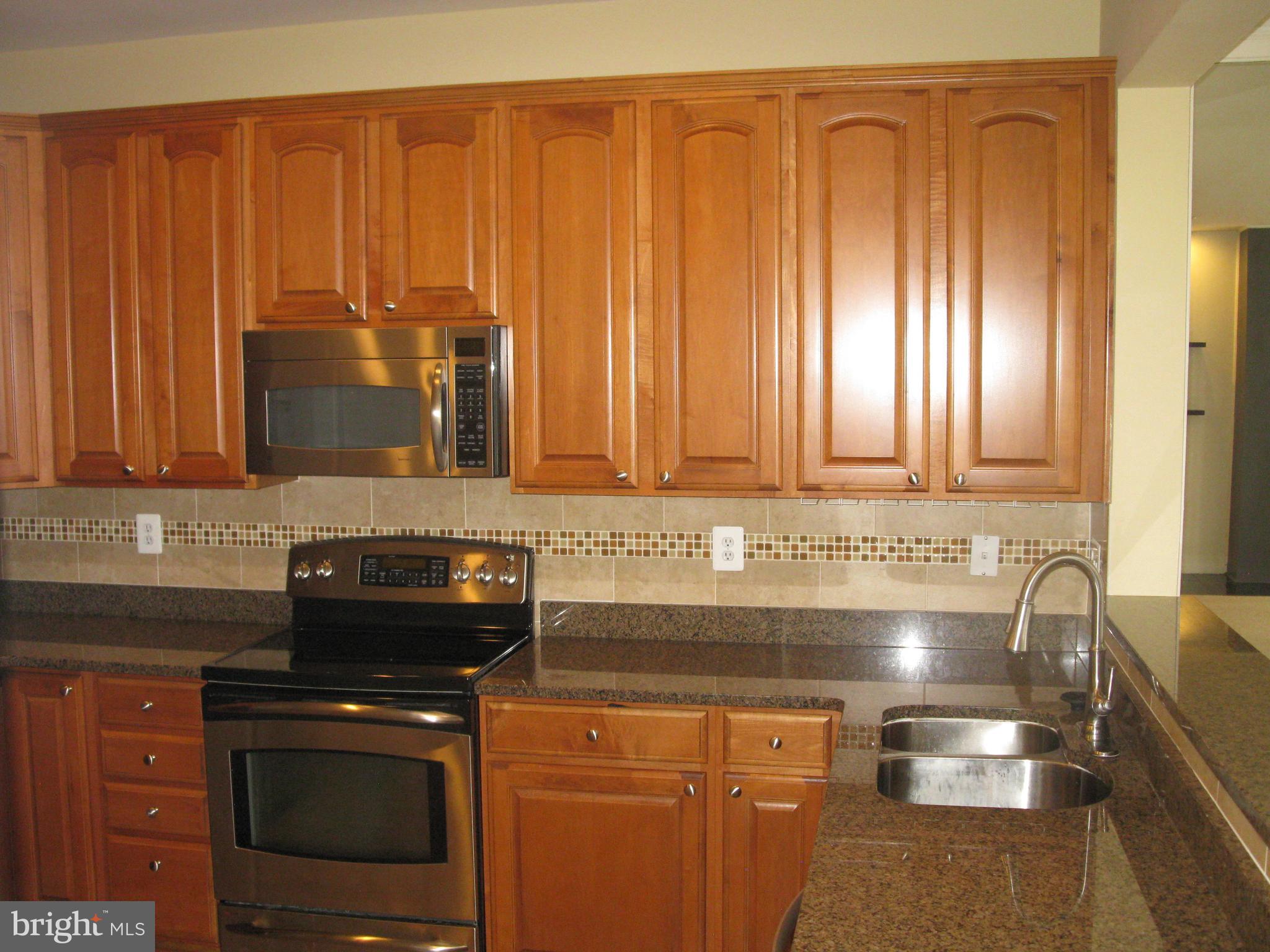 THE OAKS AT WATERS EDGE - Residential