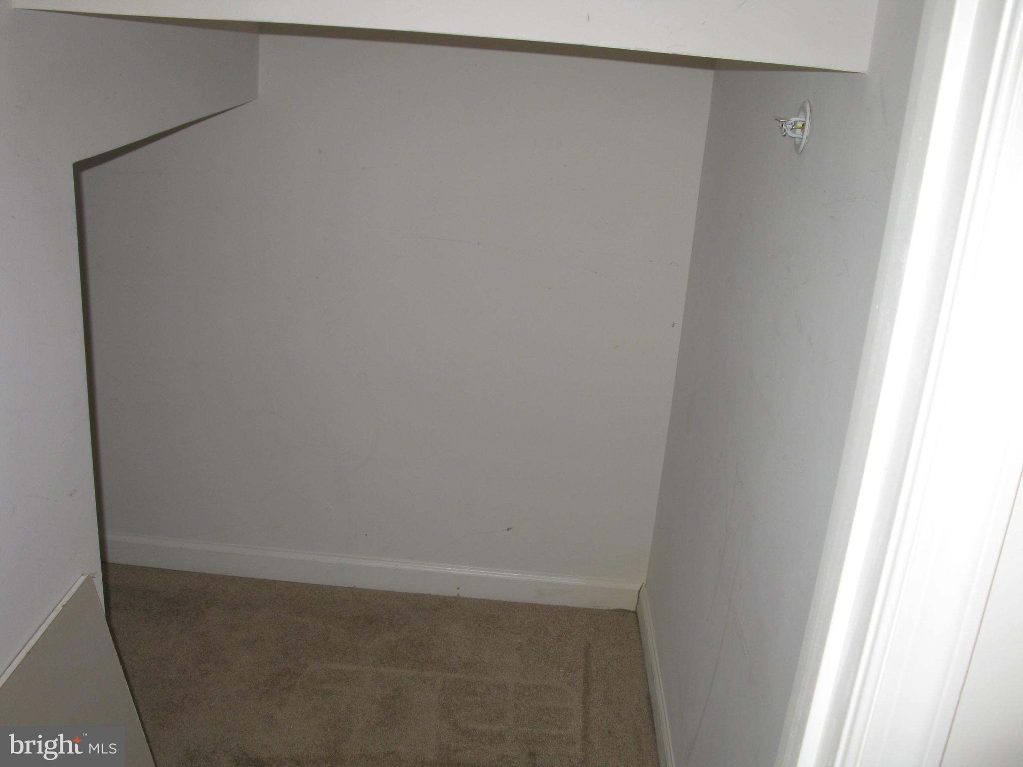 THE OAKS AT WATERS EDGE - Residential