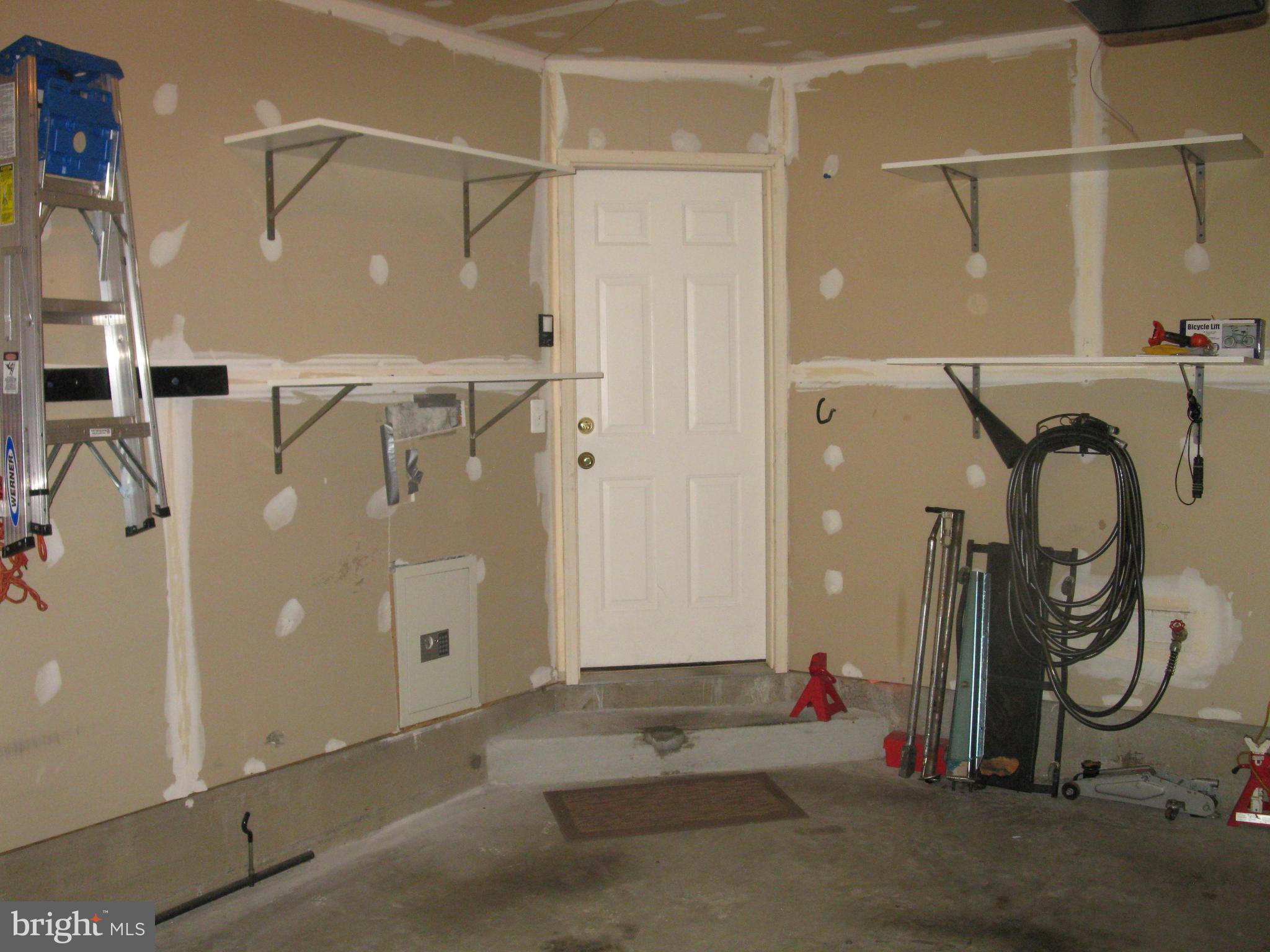 THE OAKS AT WATERS EDGE - Residential