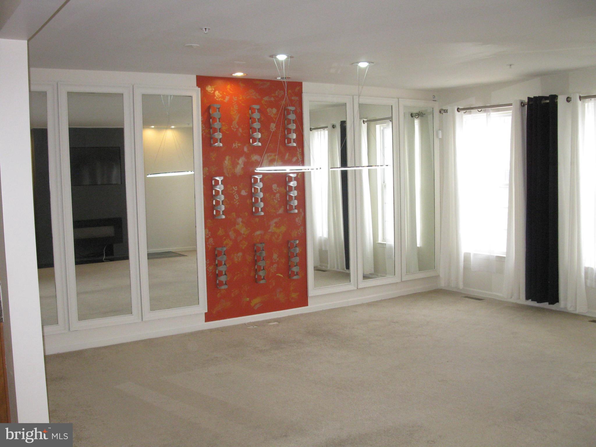 THE OAKS AT WATERS EDGE - Residential