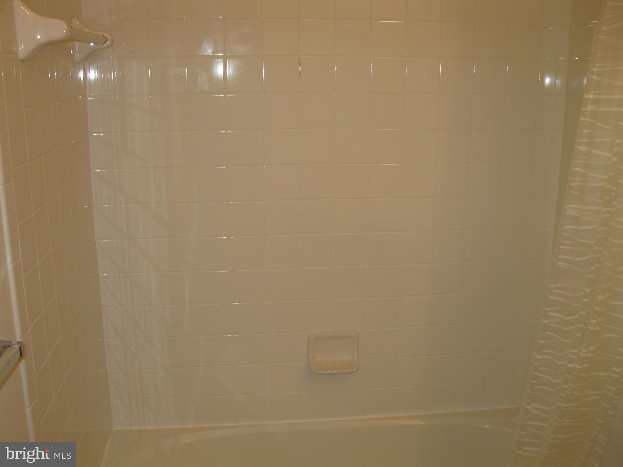 THE OAKS AT WATERS EDGE - Residential