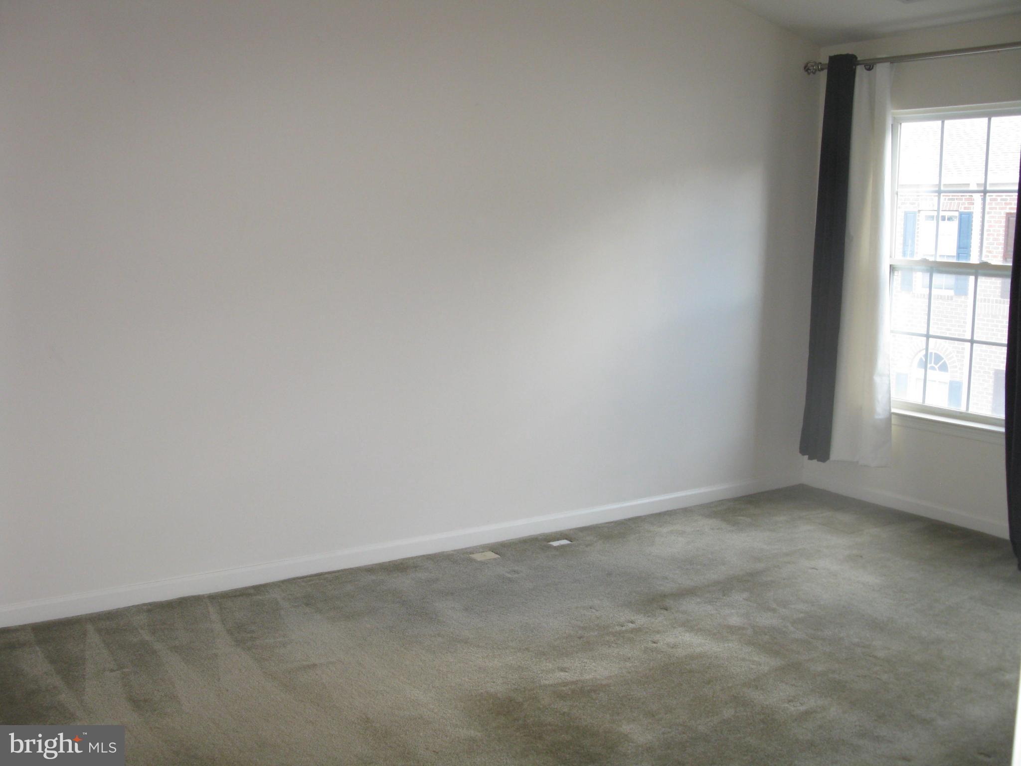 THE OAKS AT WATERS EDGE - Residential