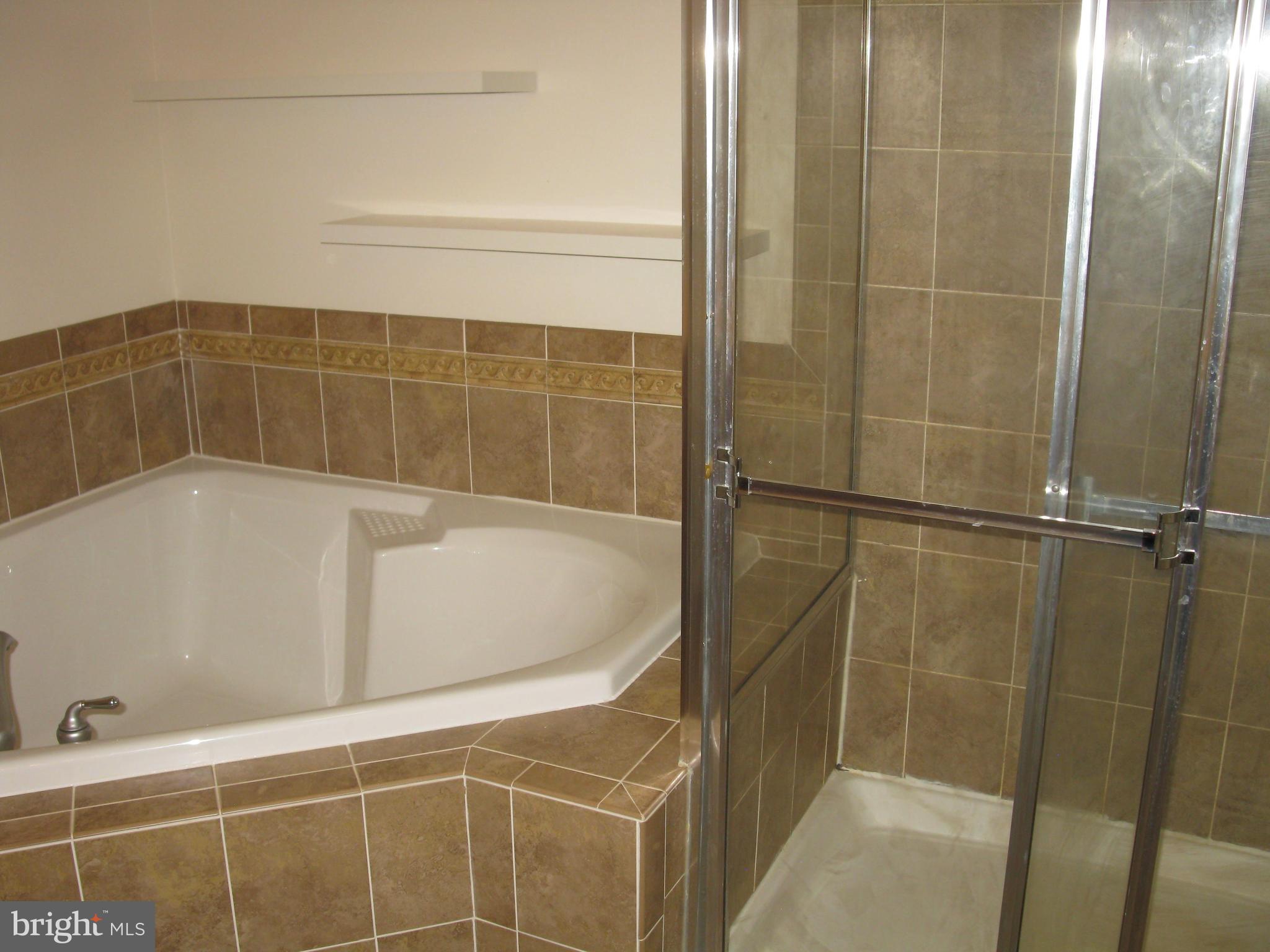 THE OAKS AT WATERS EDGE - Residential