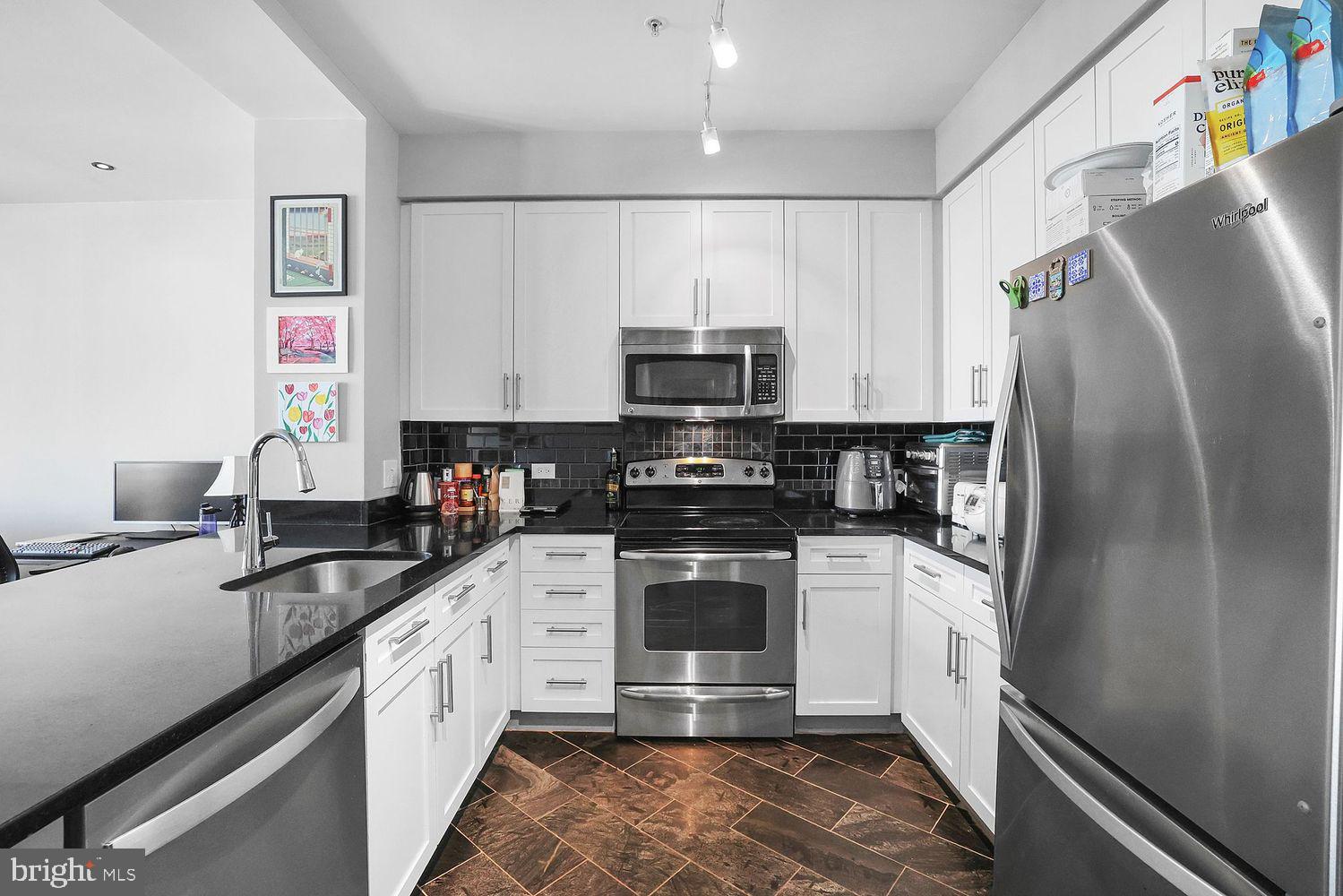 437 NEW YORK AVENUE NW 1209