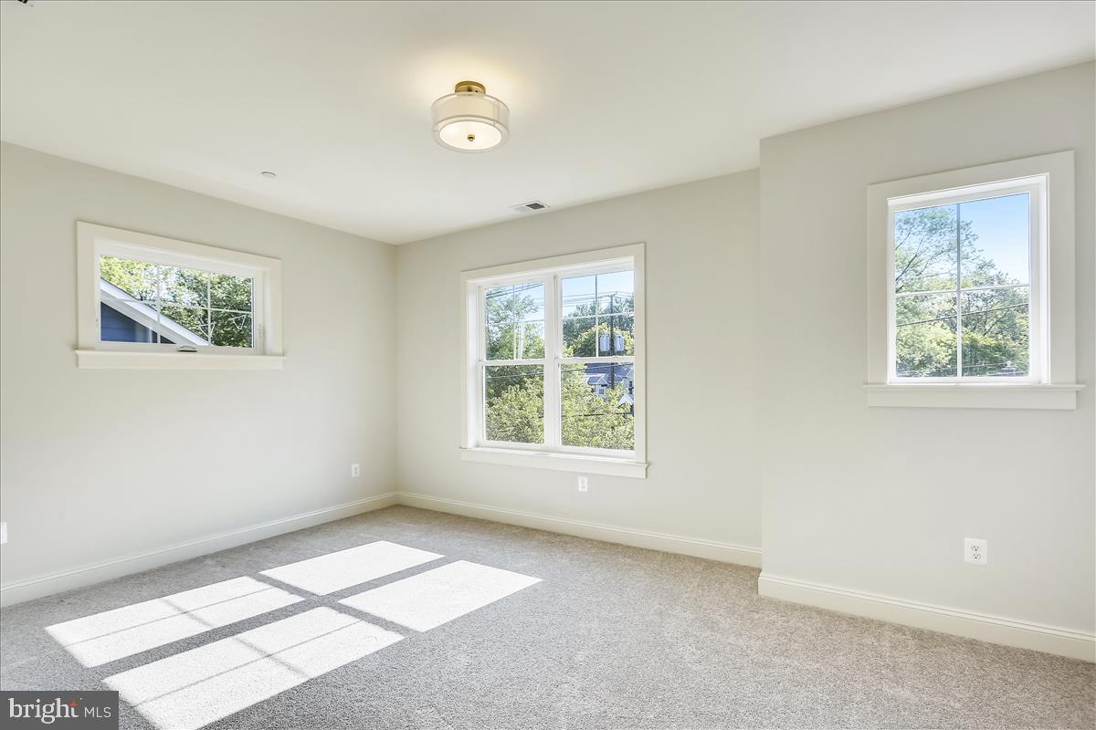 PARKWOOD - Residential