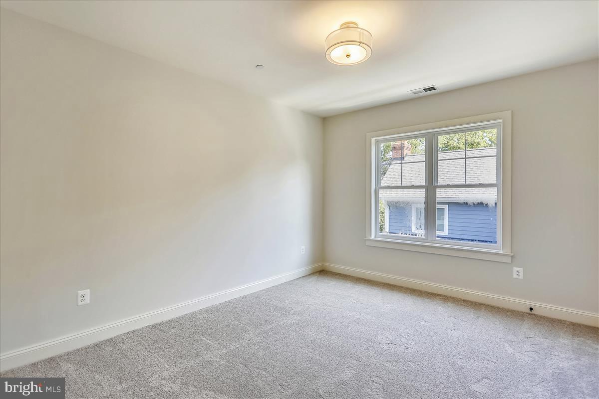 PARKWOOD - Residential