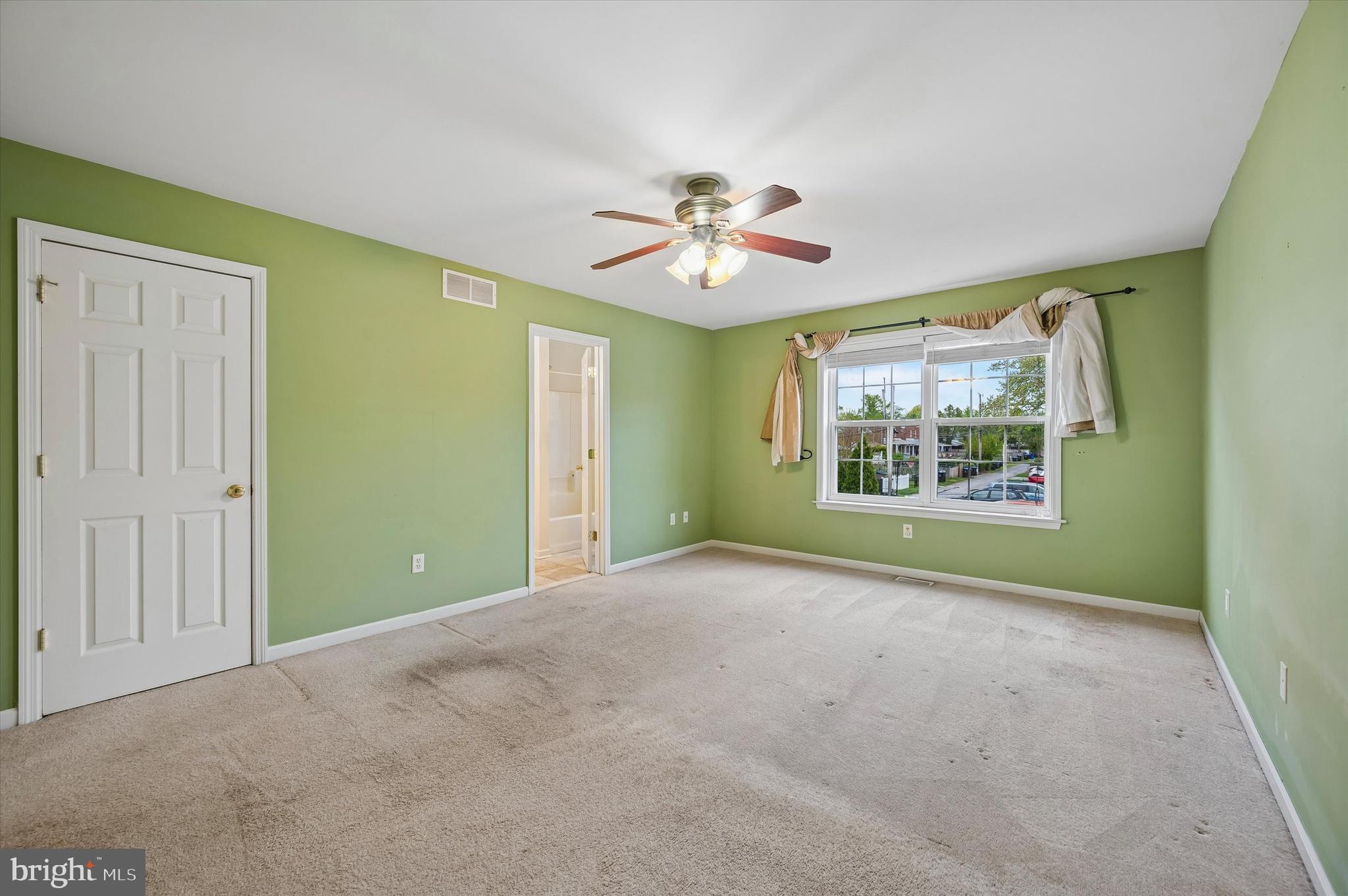 NORRISTOWN - Residential