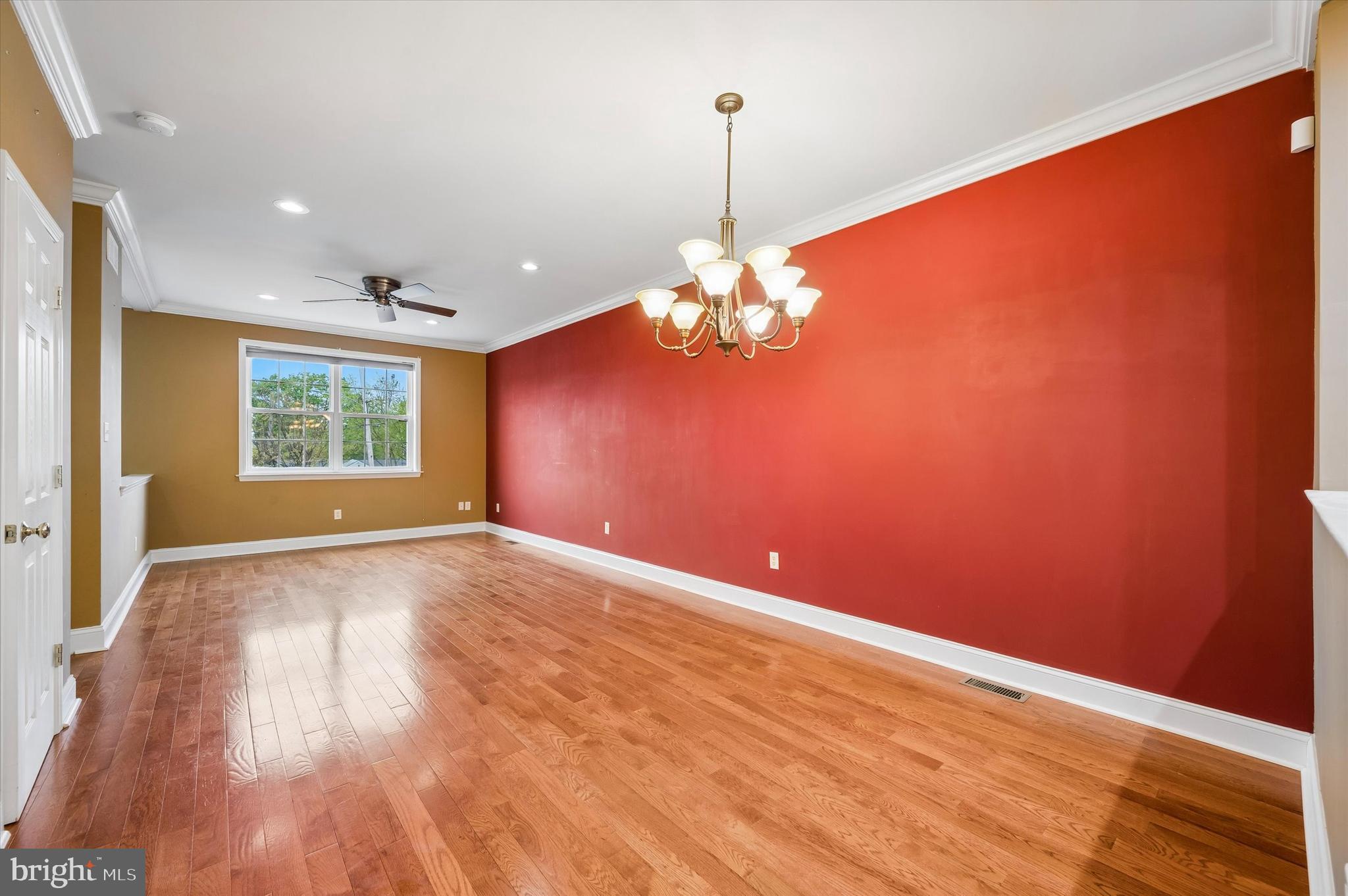 NORRISTOWN - Residential