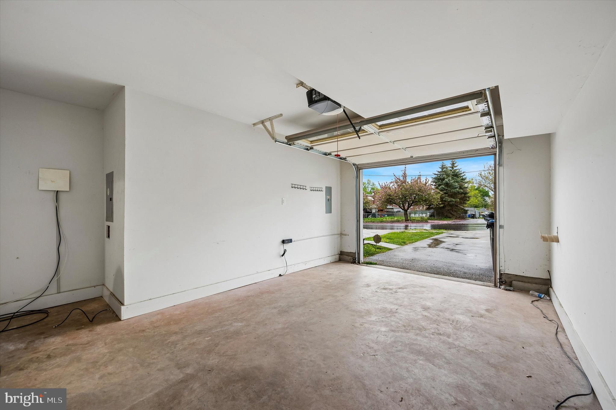 NORRISTOWN - Residential