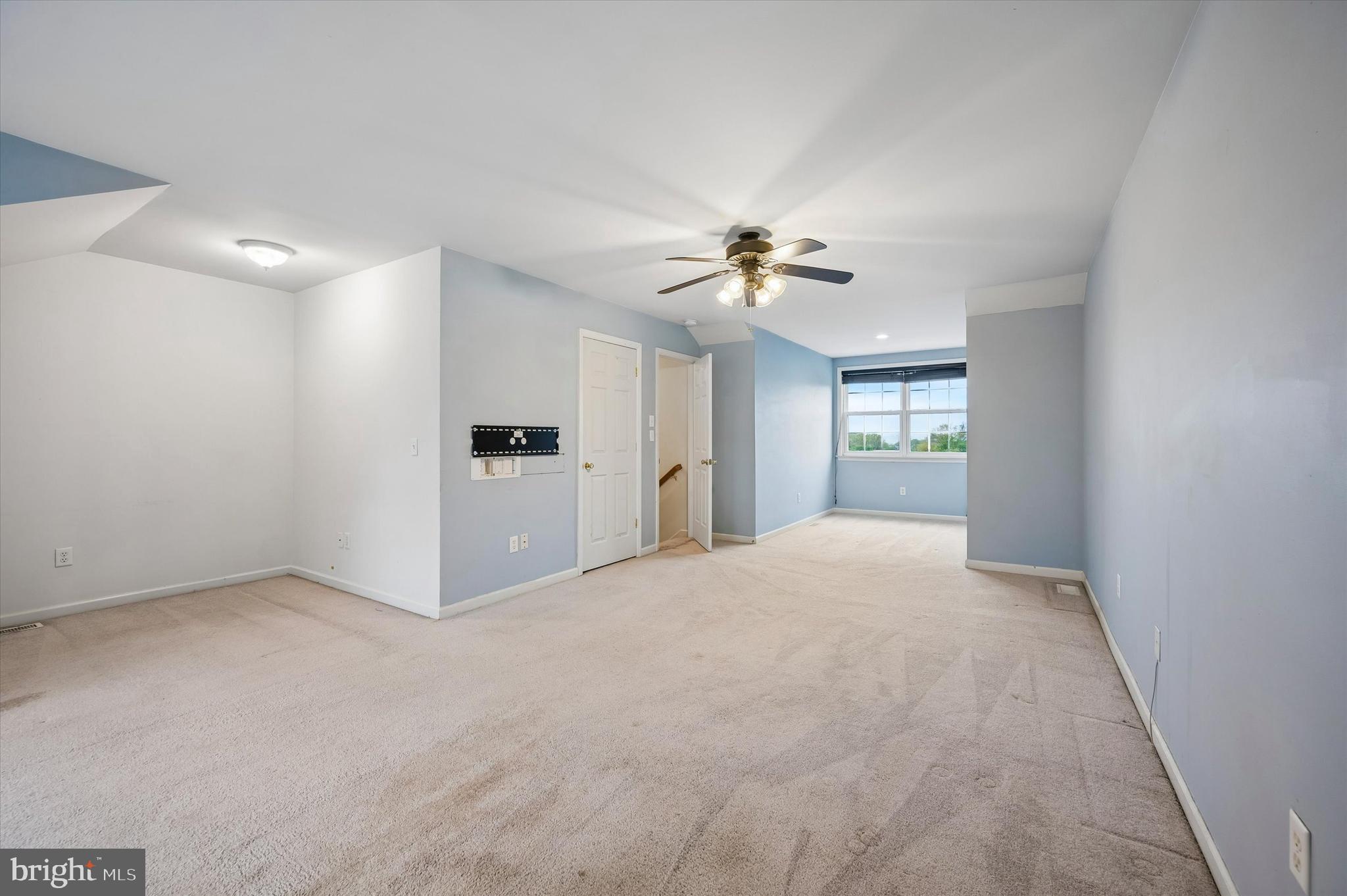 NORRISTOWN - Residential