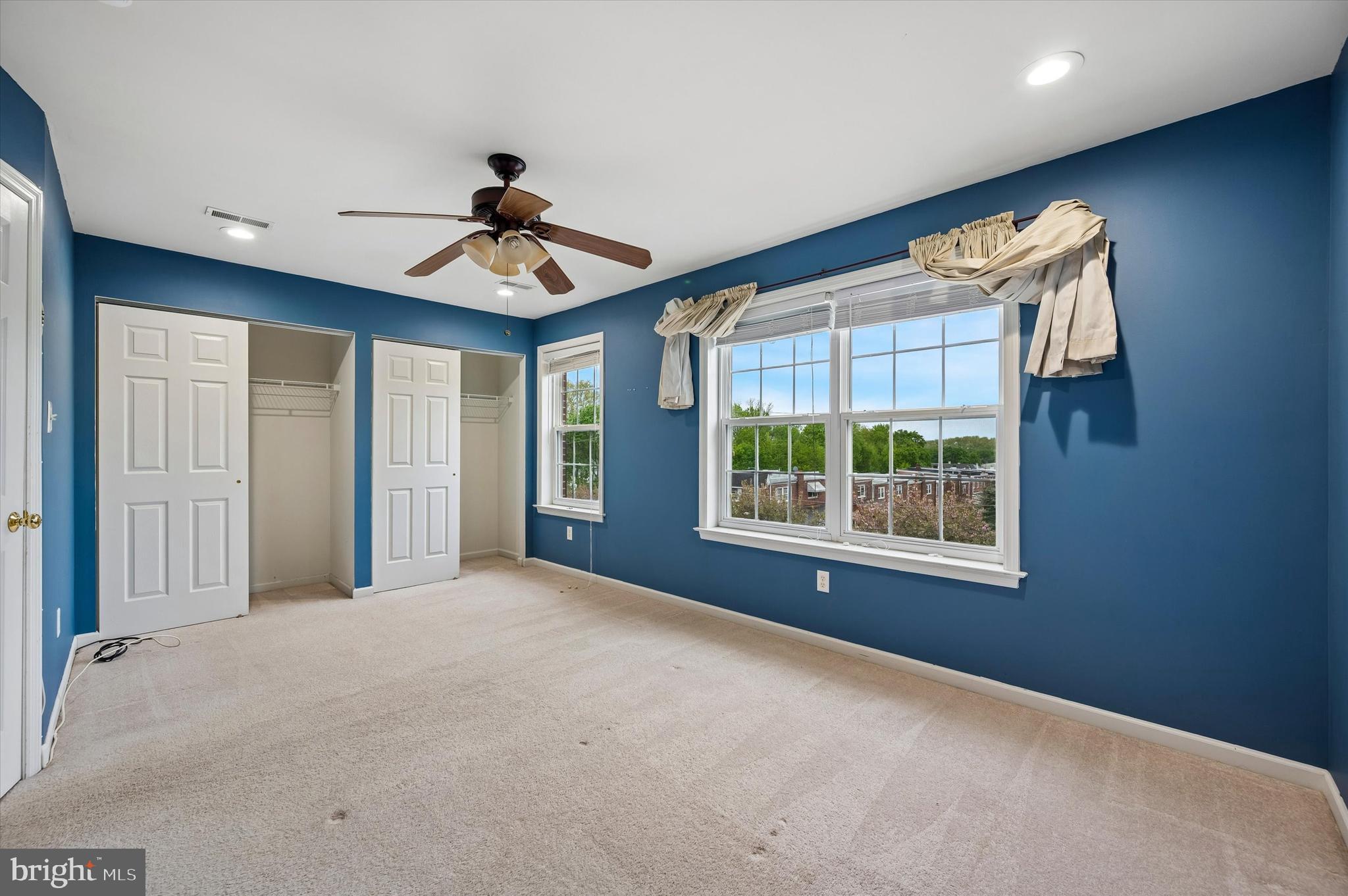 NORRISTOWN - Residential